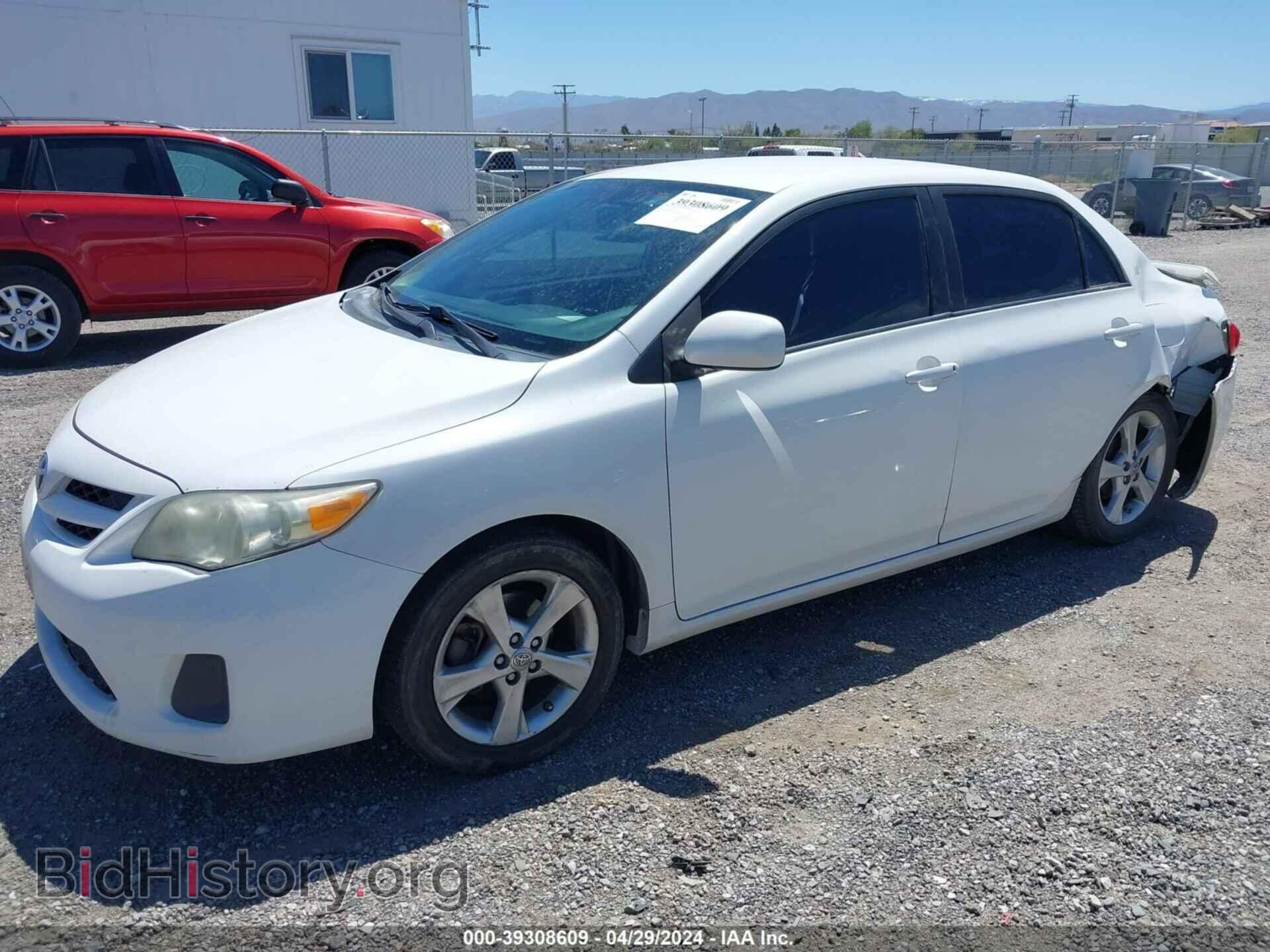 2011 TOYOTA COROLLA - VIN: 2T1BU4EEXBC595294 - Фото 2