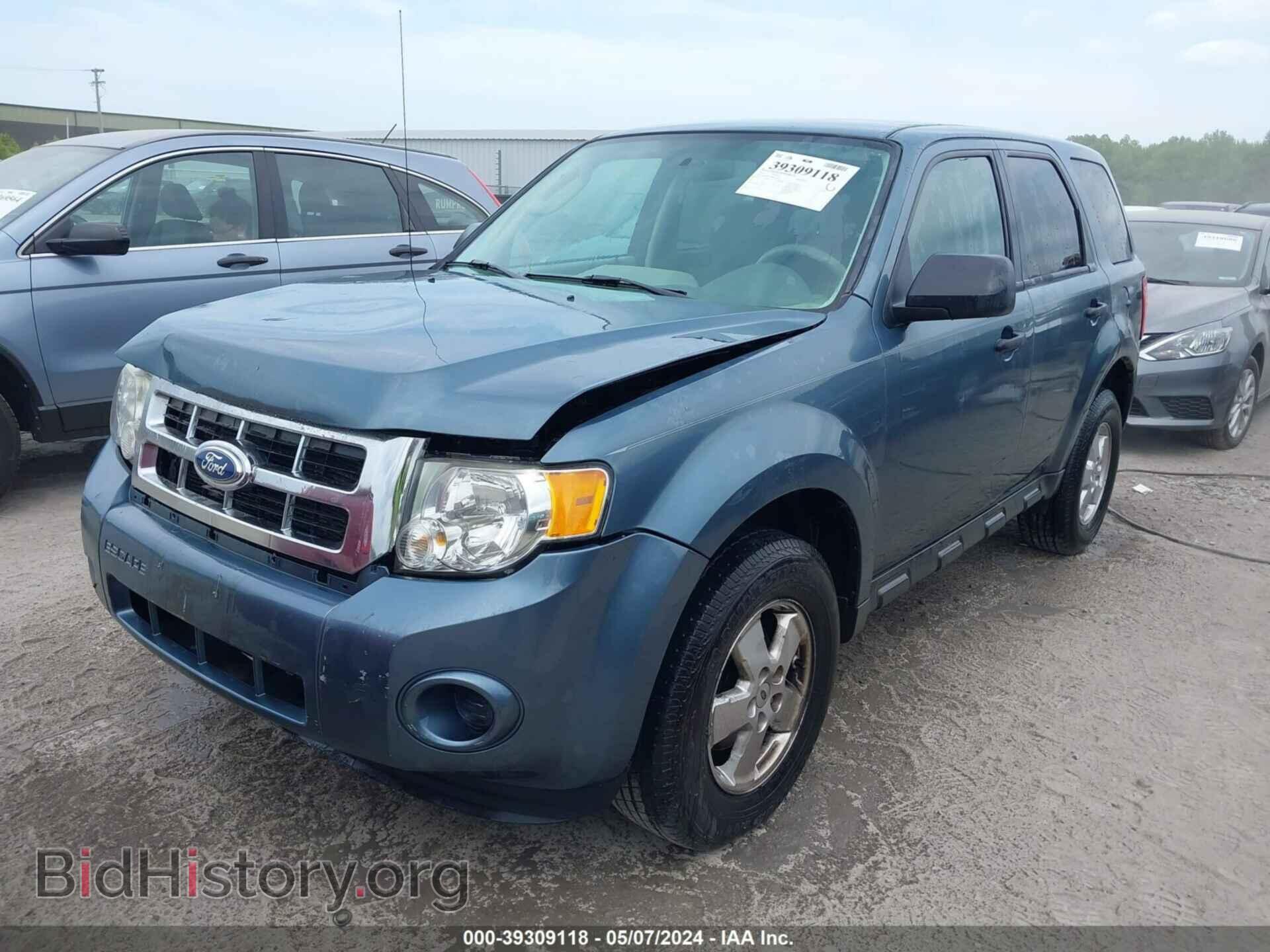 2011 FORD ESCAPE - VIN: 1FMCU0C7XBKA34430 - Фото 2