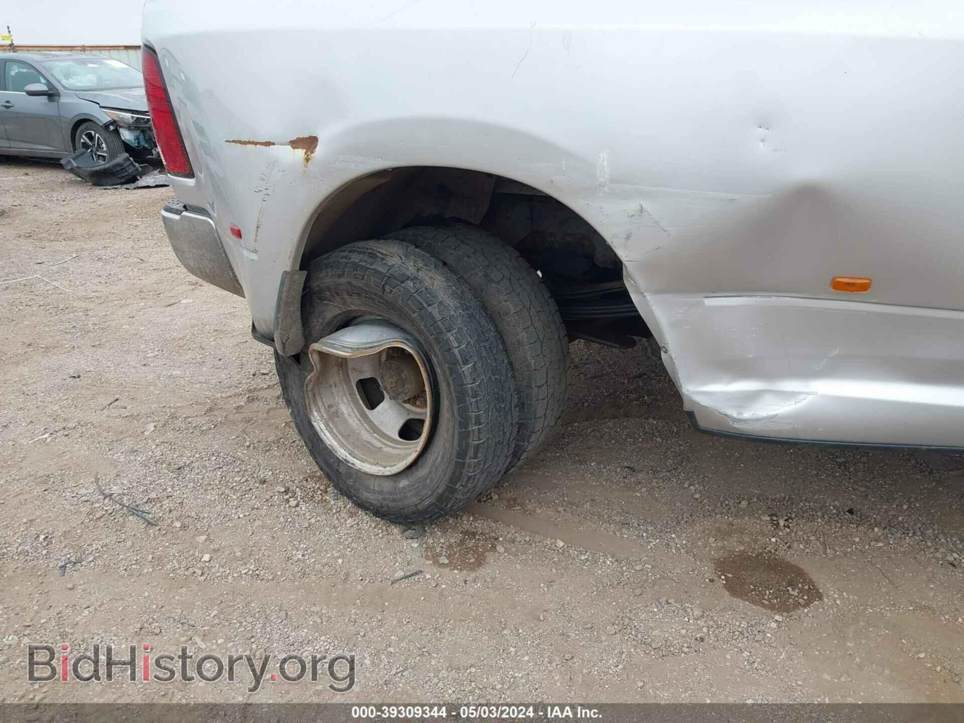 2012 RAM 3500 - VIN: 3C63DRGL2CG247047 - Photo 11