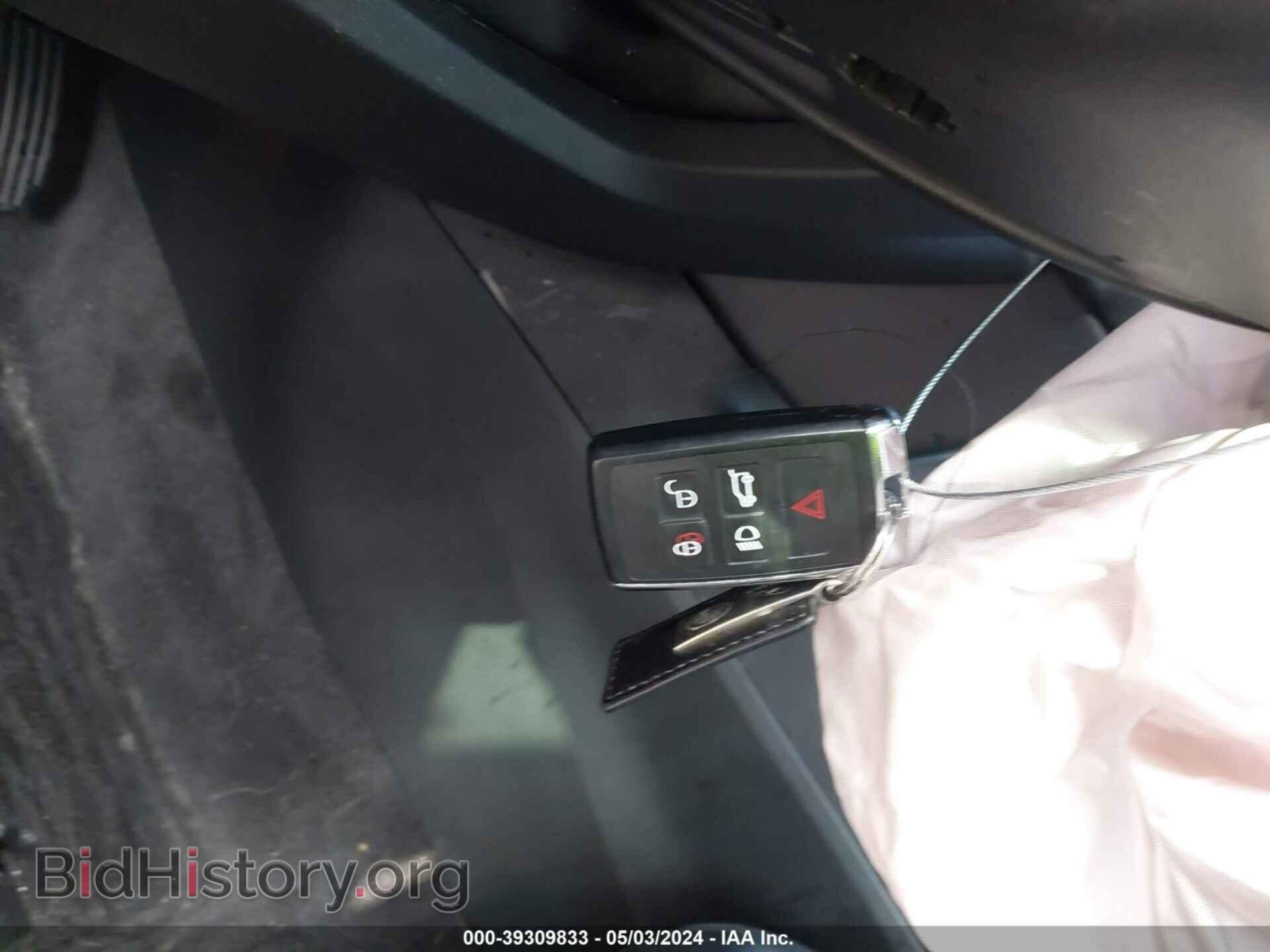 2020 JAGUAR E-PACE - VIN: SADFK2FX6L1011270 - Photo 11