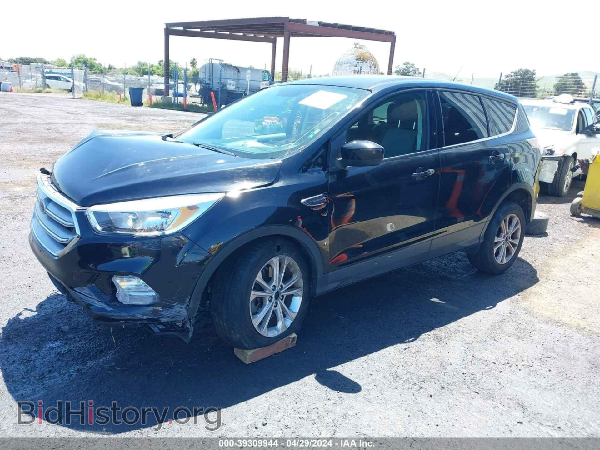 2017 FORD ESCAPE - VIN: 1FMCU0G91HUB04390 - Photo 2
