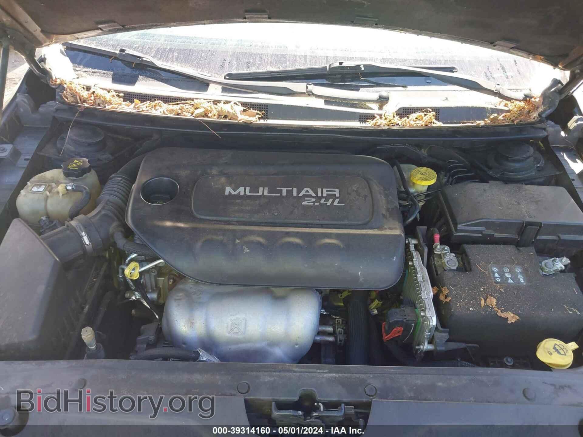 2016 CHRYSLER 200 - VIN: 1C3CCCAB0GN172620 - Фото 10