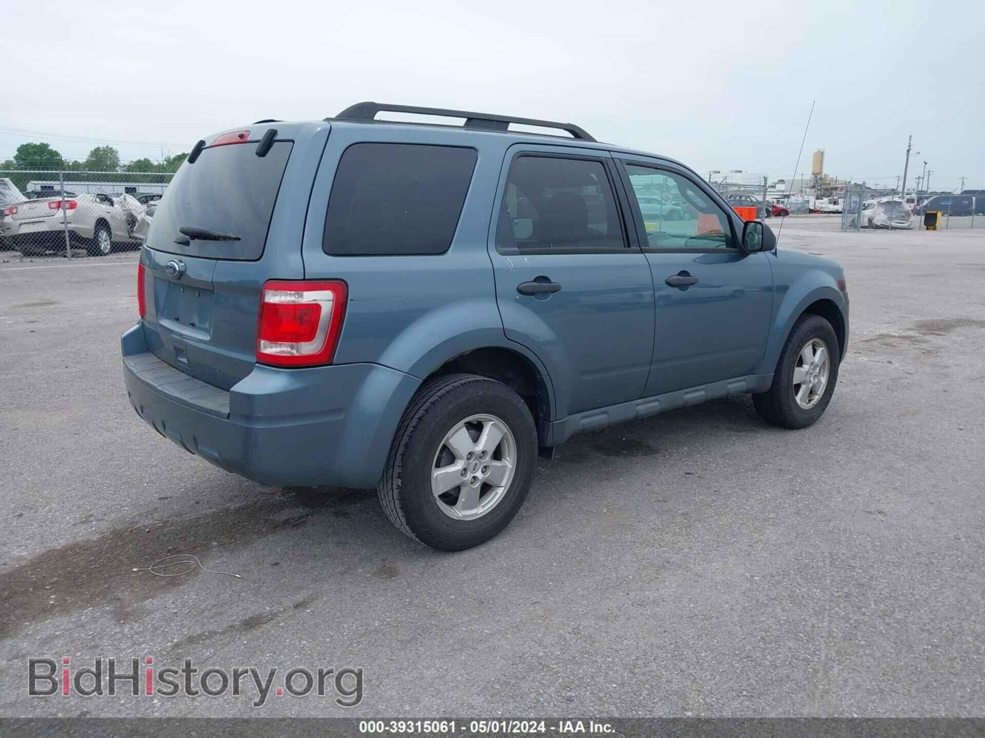 2011 FORD ESCAPE - VIN: 1FMCU0DG8BKC42434 - Фото 4