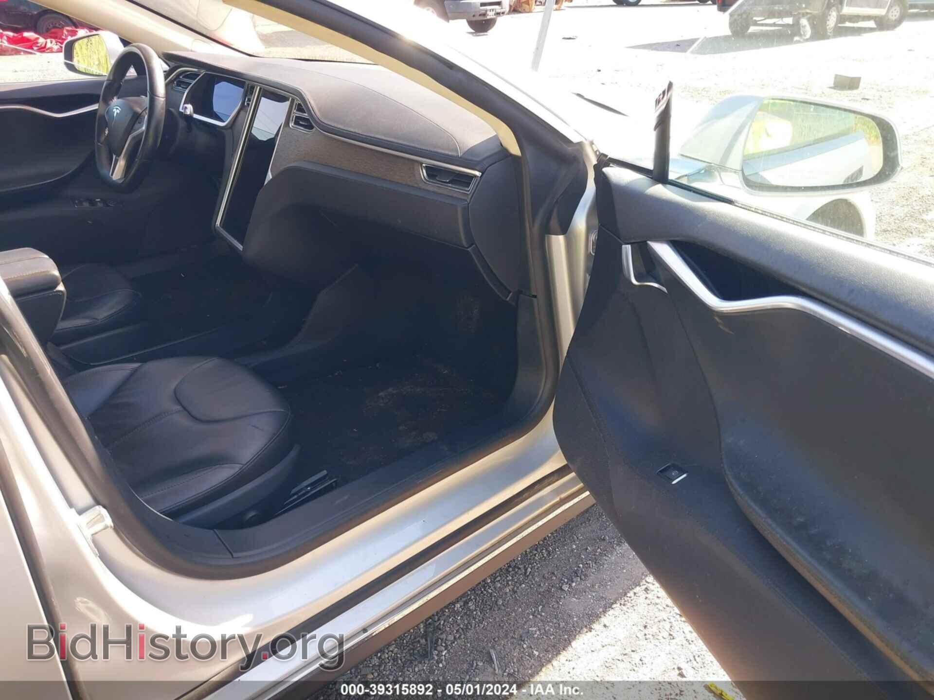 2013 TESLA MODEL S - VIN: 5YJSA1DN0DFP05471 - Фото 5