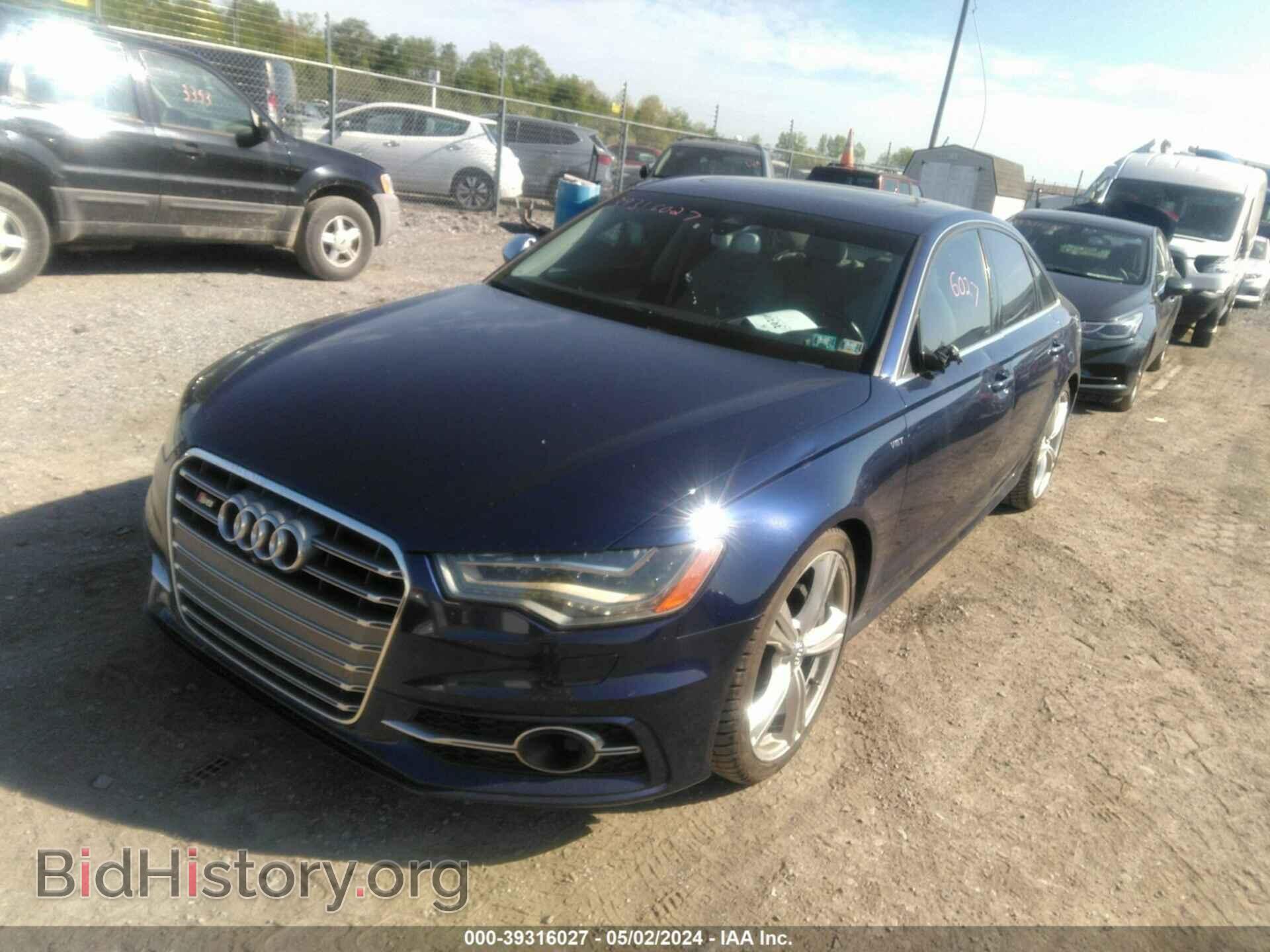 2013 AUDI S6 - VIN: WAUJ2BFC0DN077775 - Фото 2