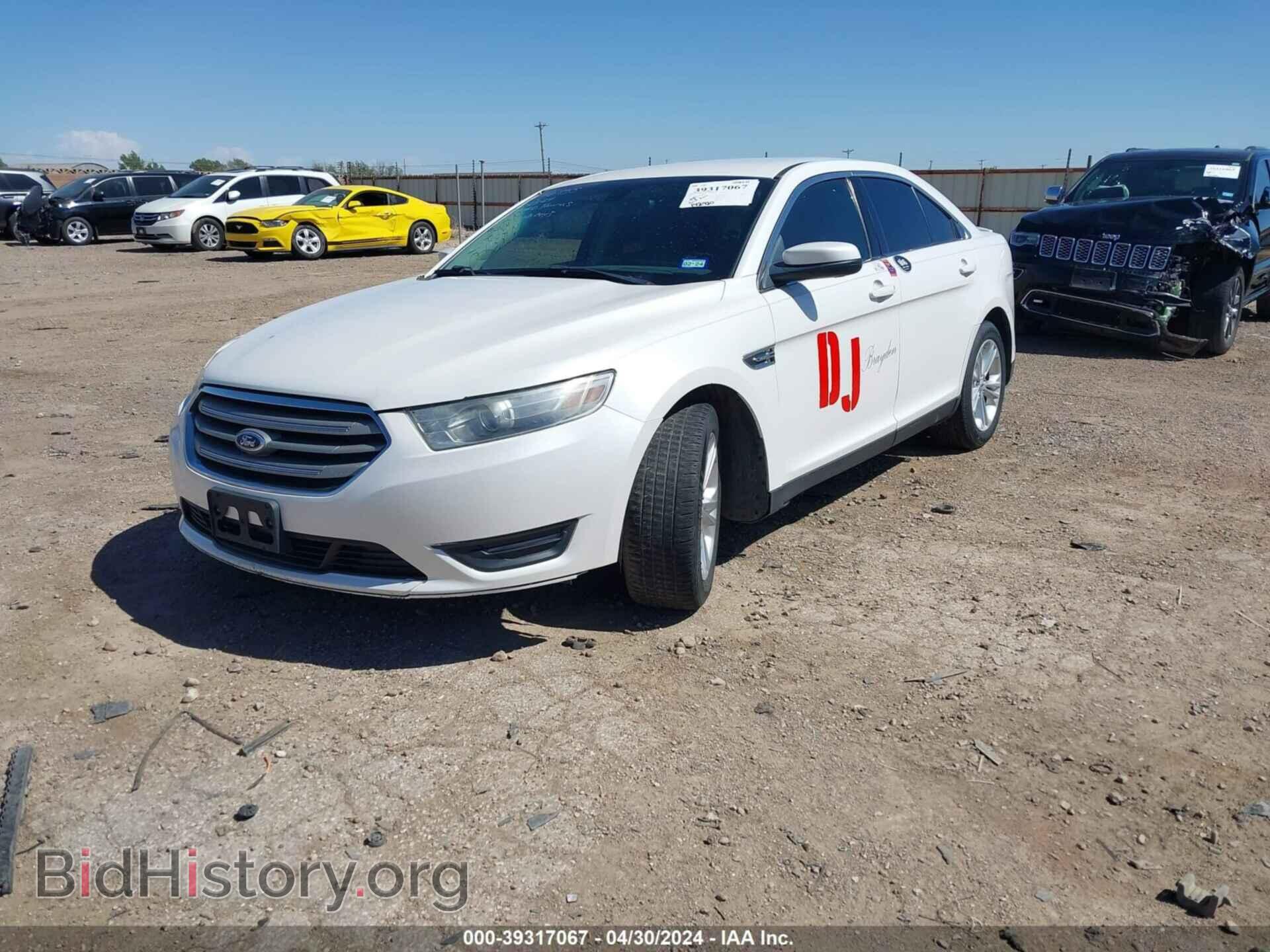 2013 FORD TAURUS - VIN: 1FAHP2E84DG221080 - Фото 2