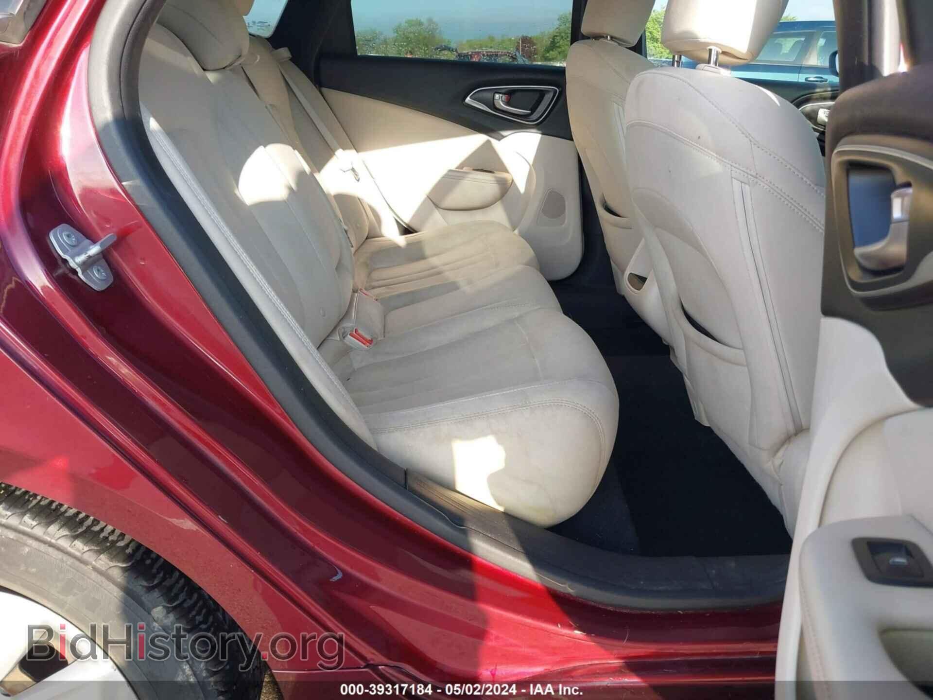 2016 CHRYSLER 200 - VIN: 1C3CCCFB3GN108189 - Photo 8