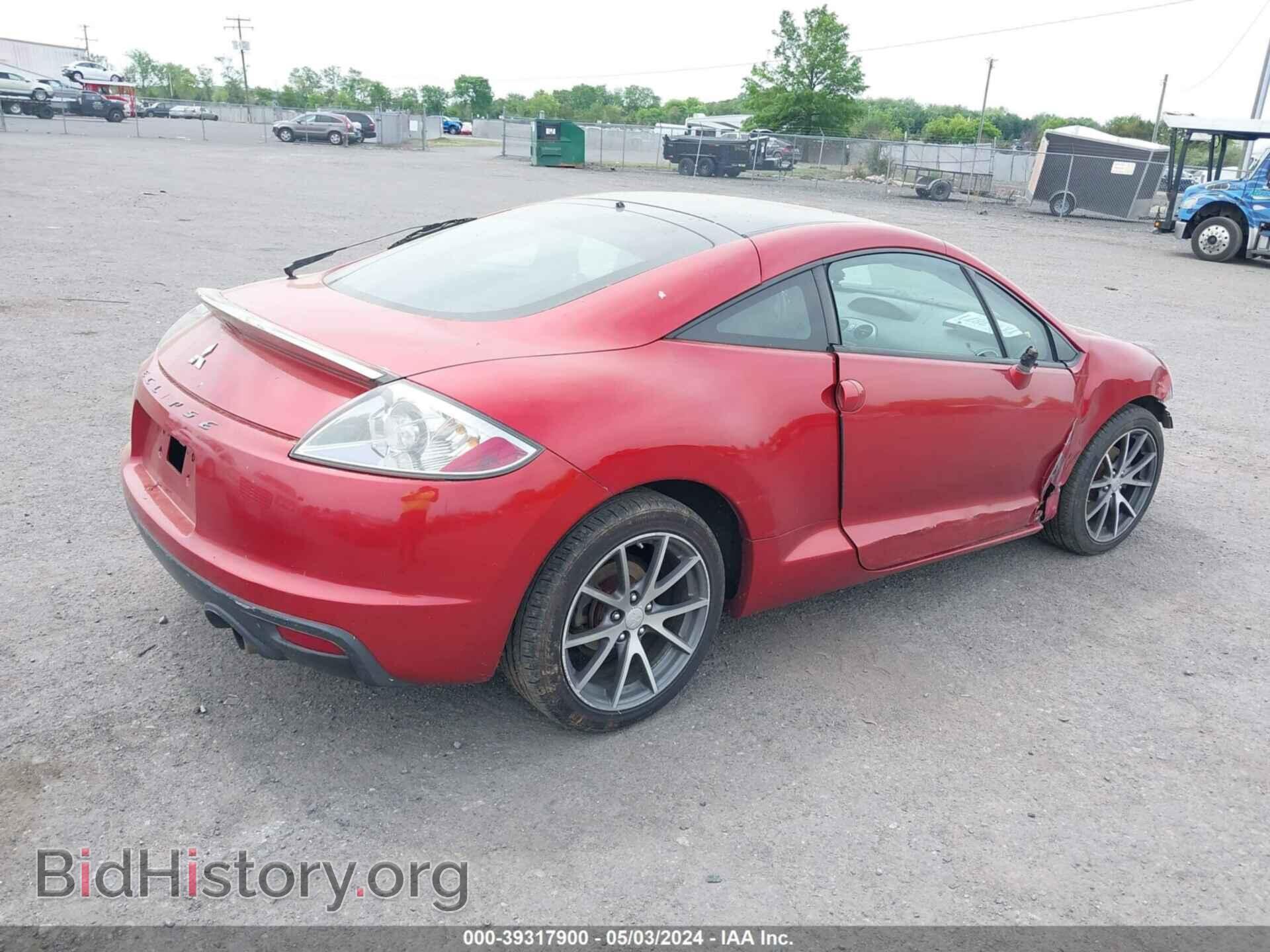 2011 MITSUBISHI ECLIPSE - VIN: 4A31K5DF3BE003665 - Photo 4