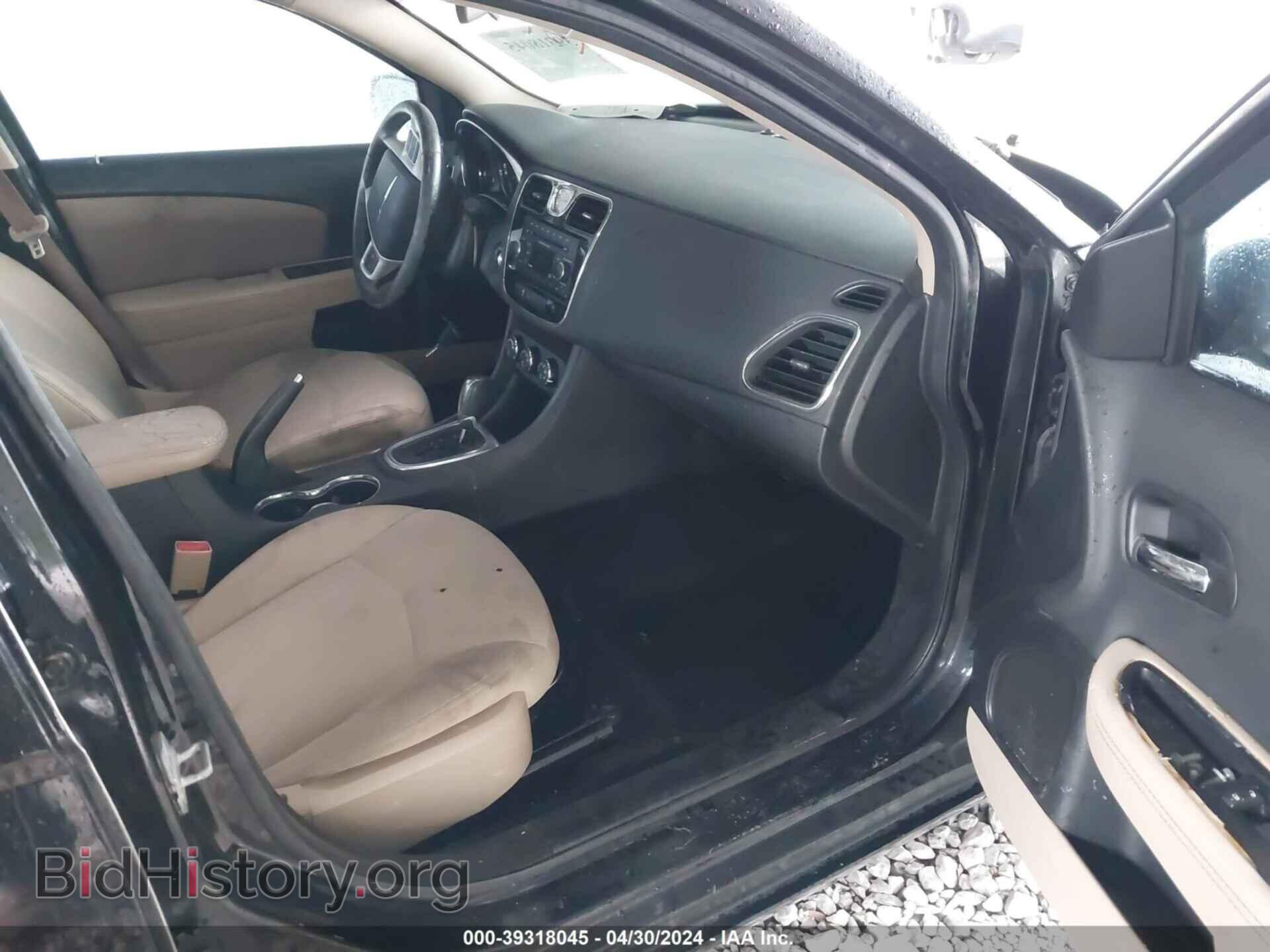 2012 CHRYSLER 200 - VIN: 1C3CCBBB7CN284141 - Фото 5