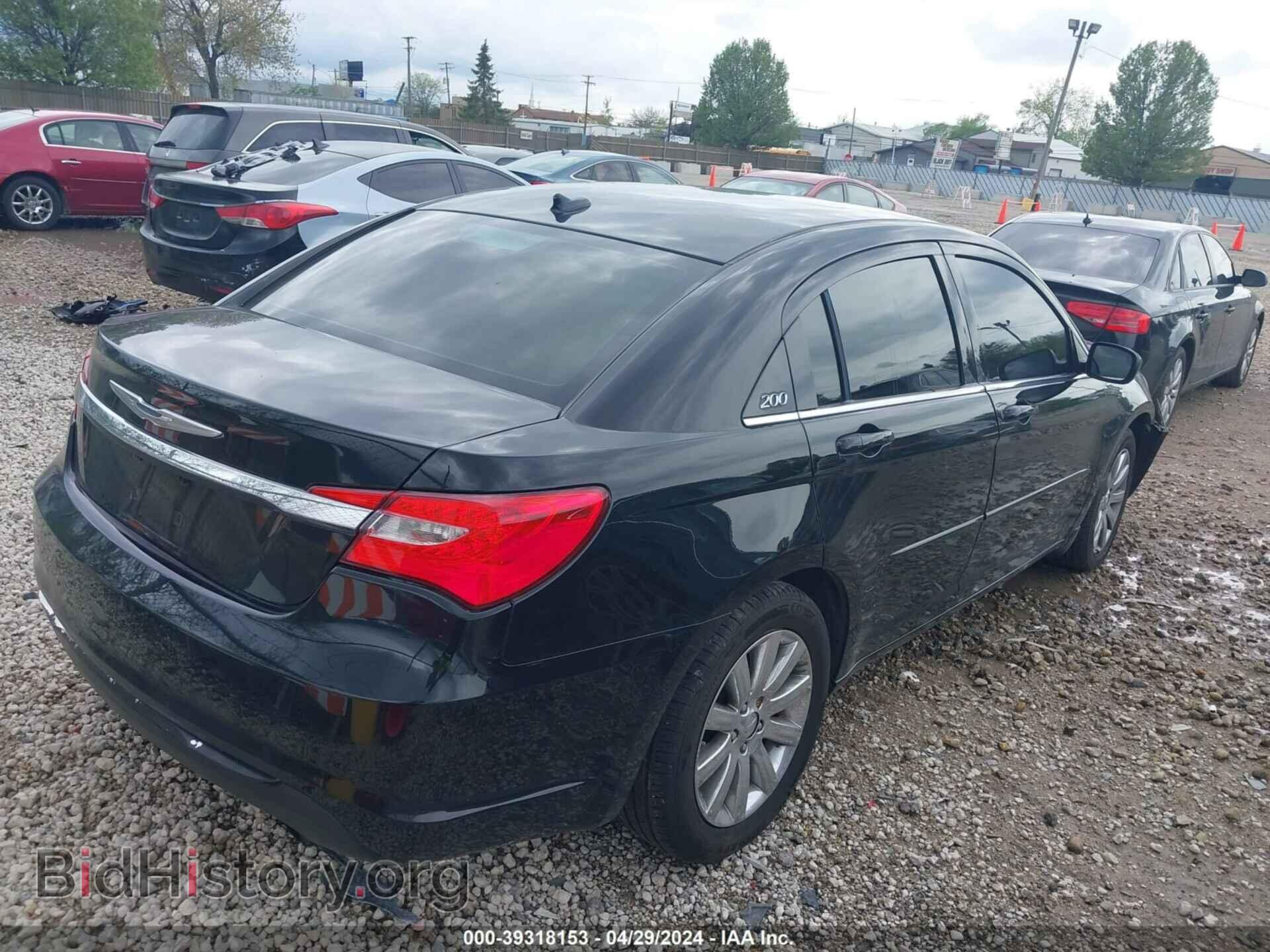 2013 CHRYSLER 200 - VIN: 1C3CCBBB5DN678951 - Фото 4