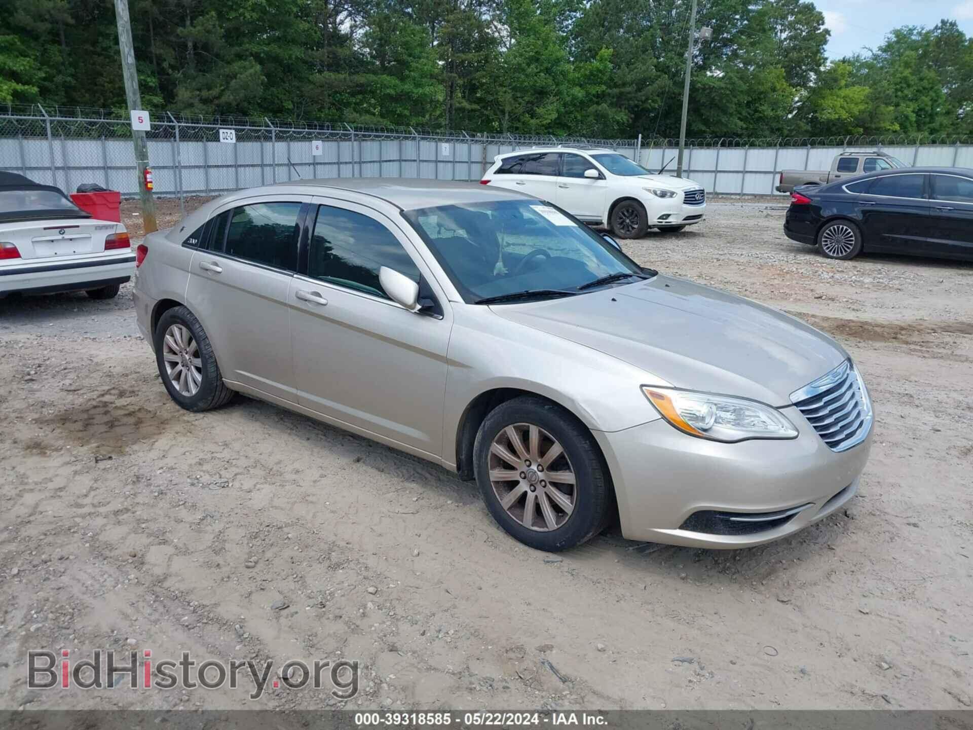 Фотография 1C3CCBBG7DN703165 - CHRYSLER 200 2013