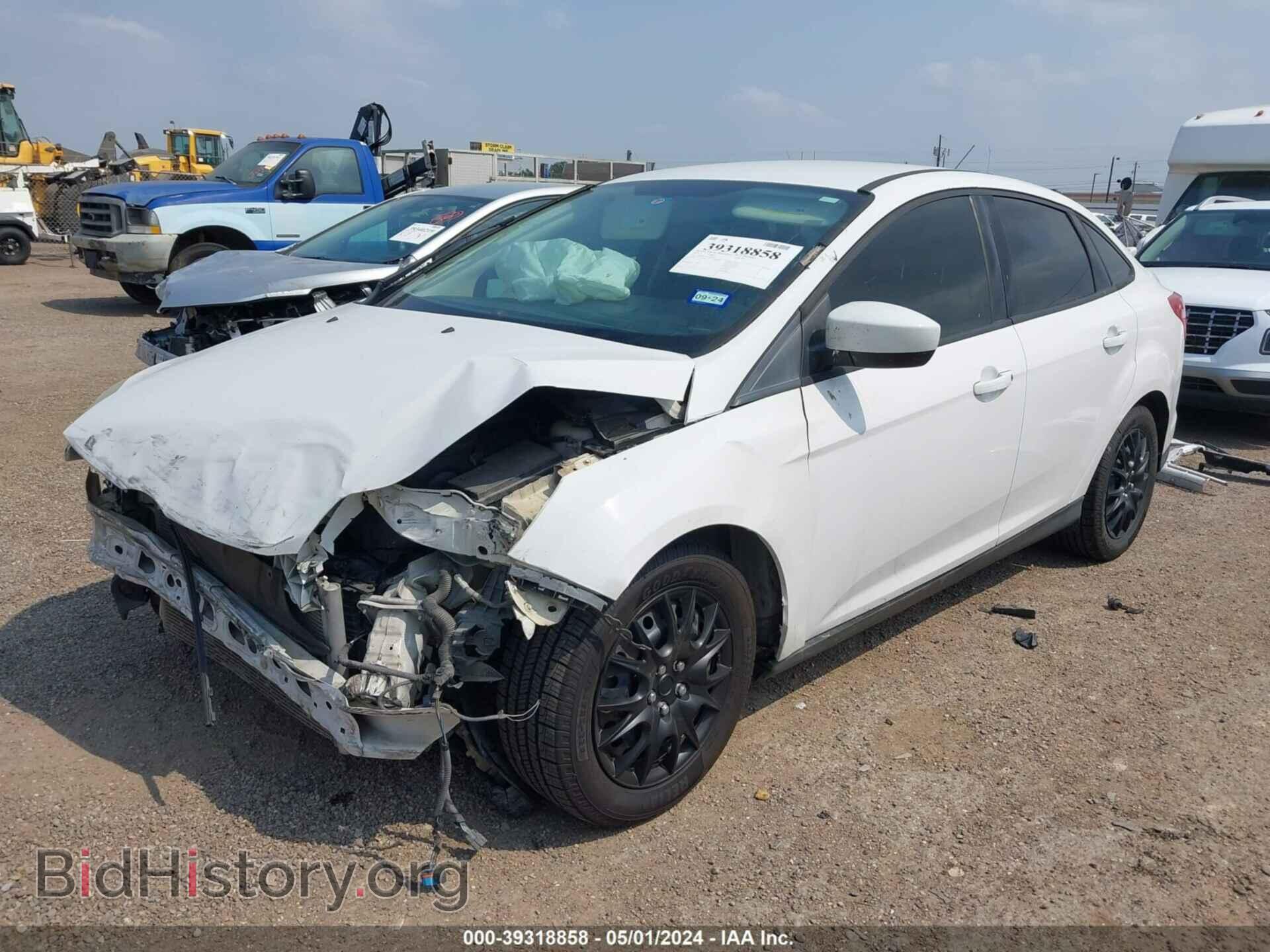 2012 FORD FOCUS - VIN: 1FAHP3F2XCL312246 - Фото 2