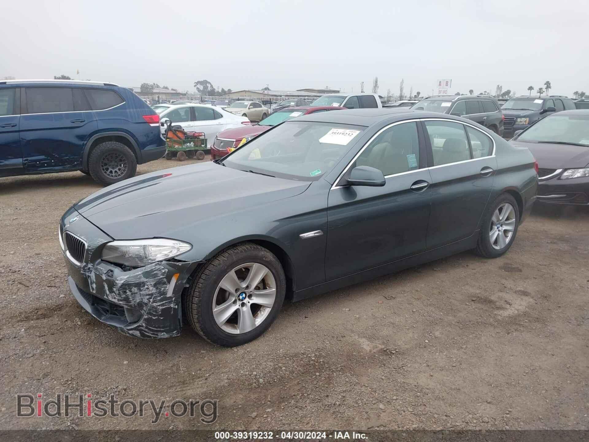 2011 BMW 528I - VIN: WBAFR1C58BC740472 - Фото 2