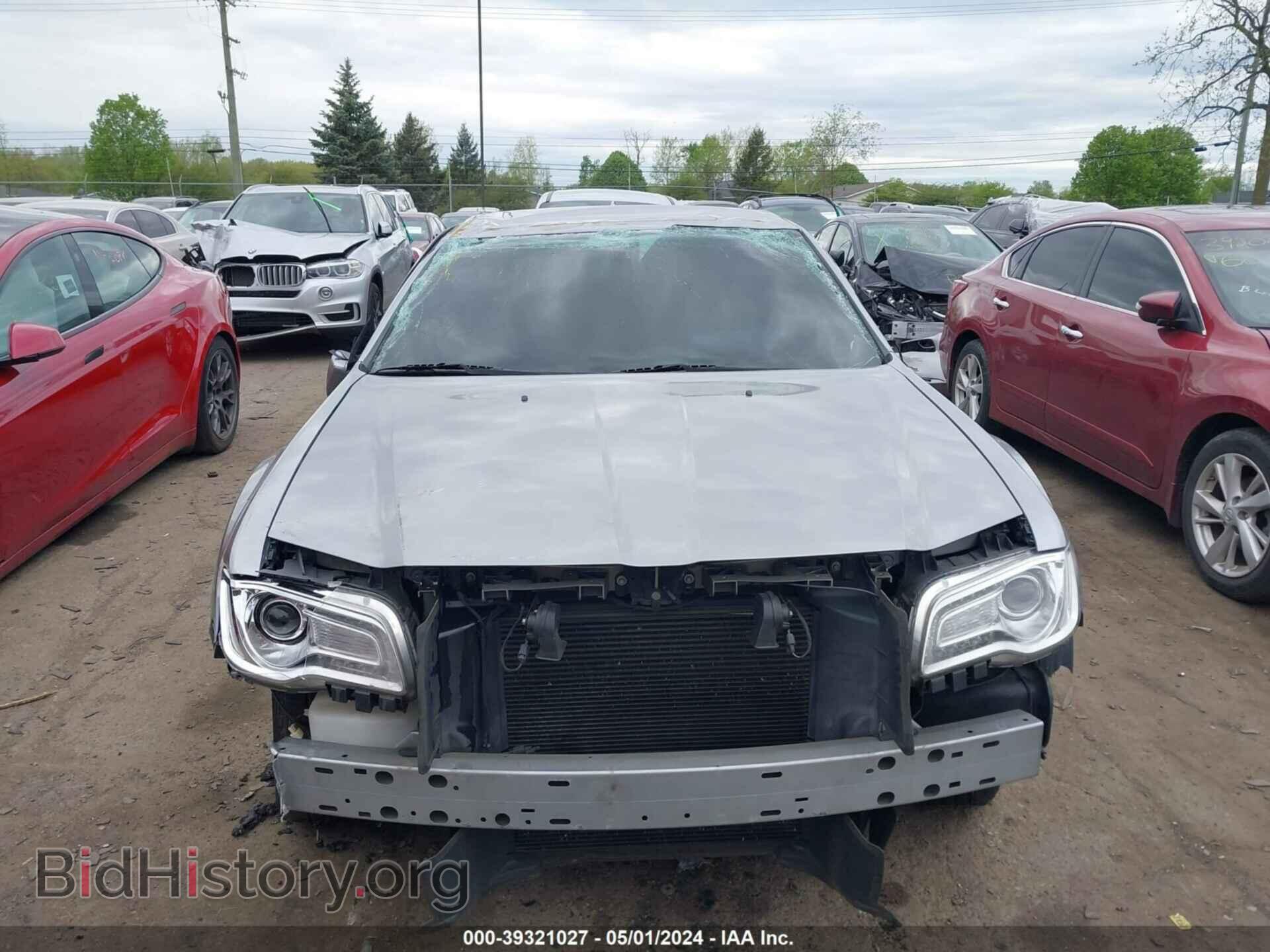 2017 CHRYSLER 300 - VIN: 2C3CCAAG2HH570437 - Фото 12