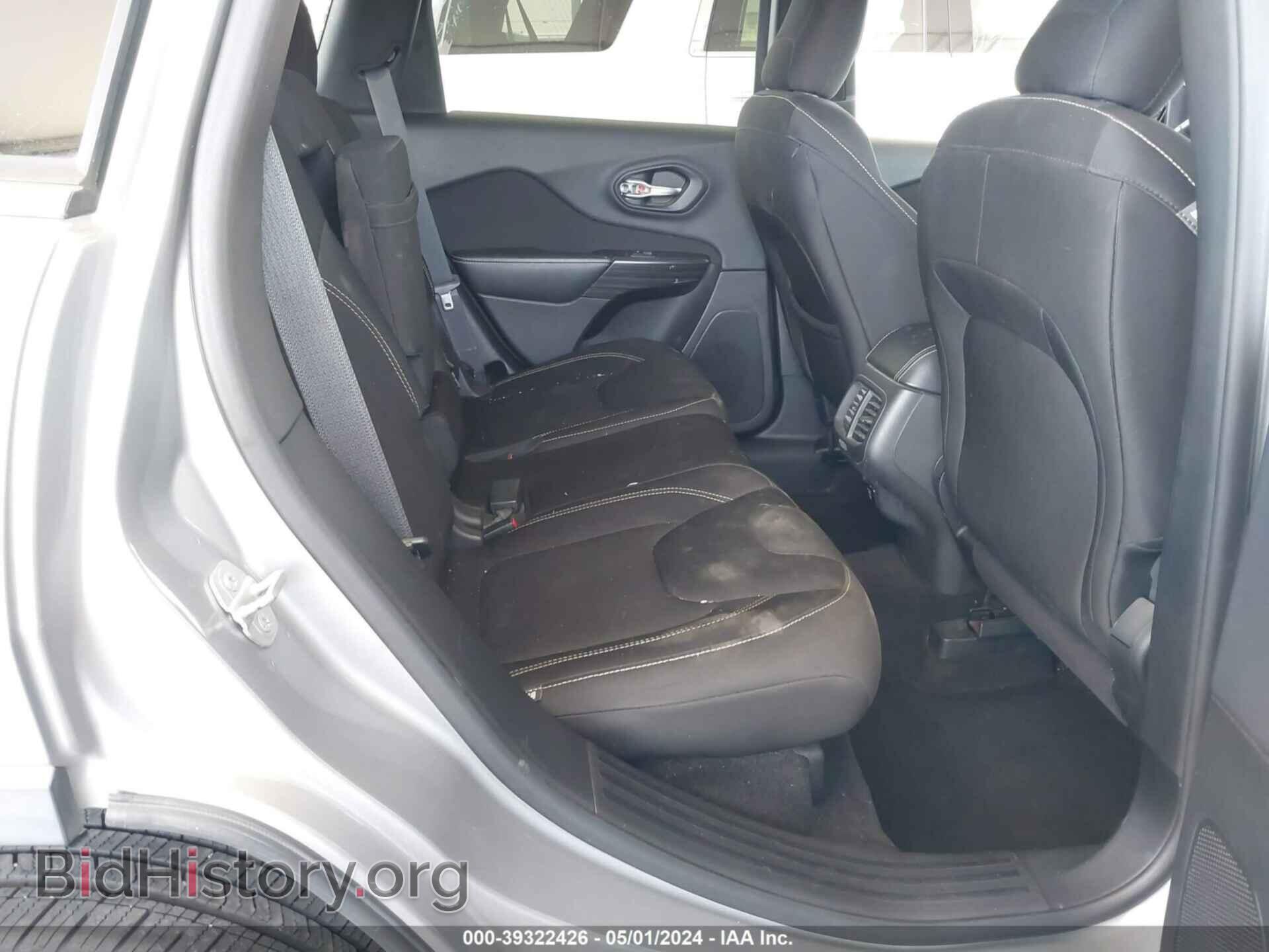 2015 JEEP CHEROKEE - VIN: 1C4PJLCB3FW507992 - Фото 8