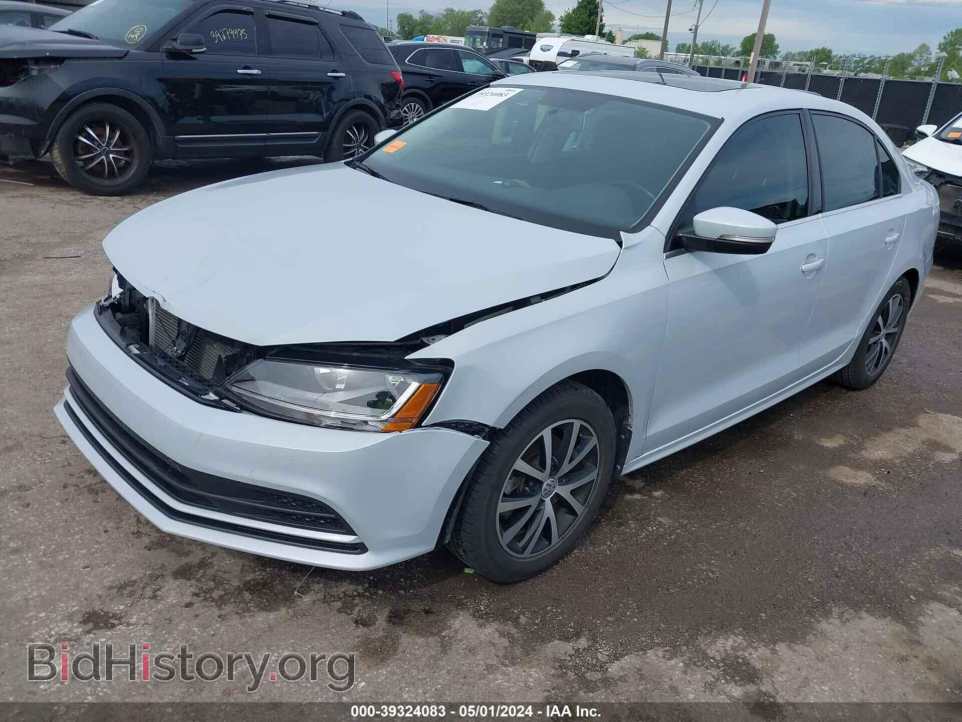 2017 VOLKSWAGEN JETTA - VIN: 3VWDB7AJ5HM414926 - Фото 2