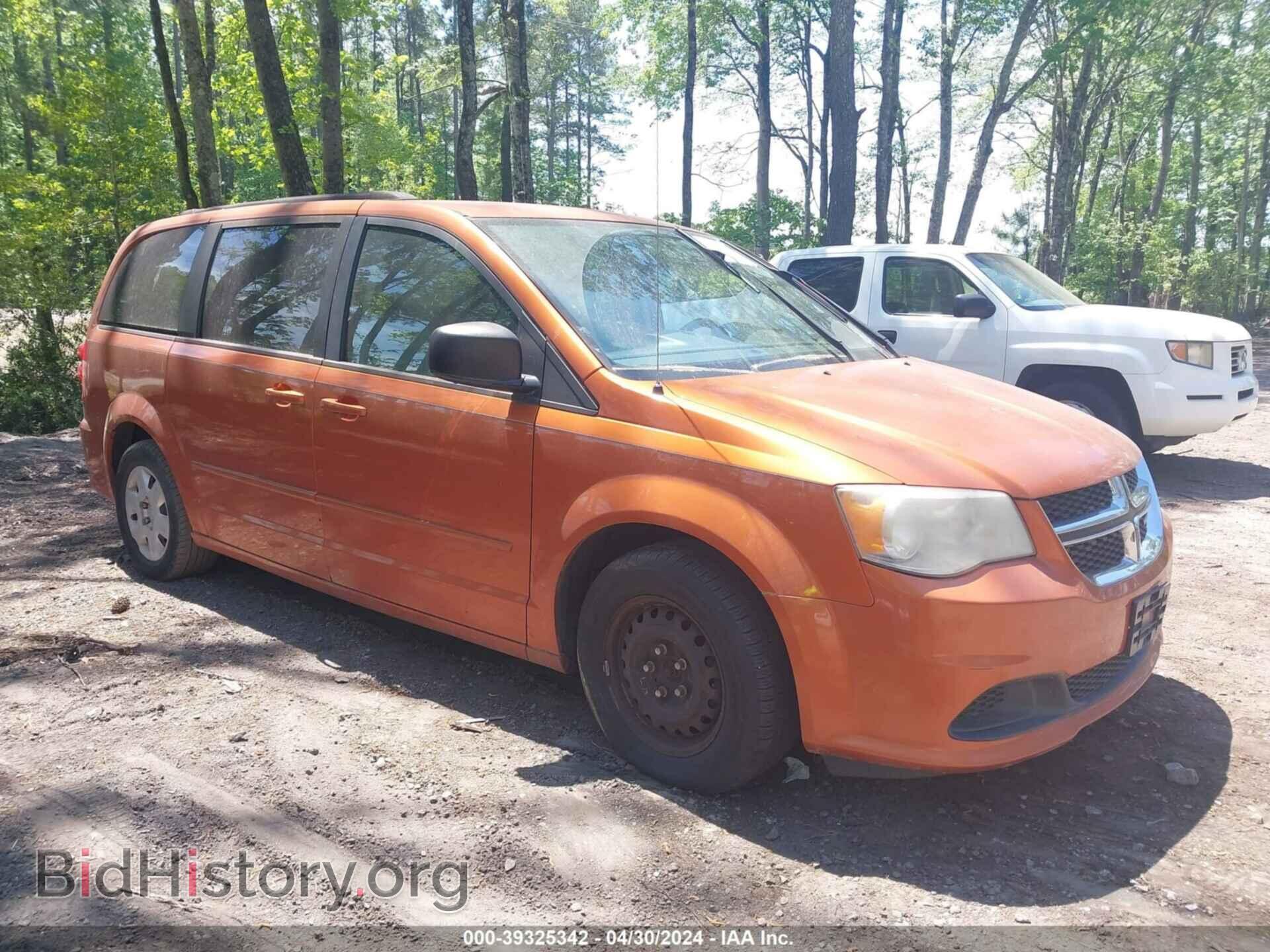 Photo 2D4RN4DG4BR696946 - DODGE GRAND CARAVAN 2011