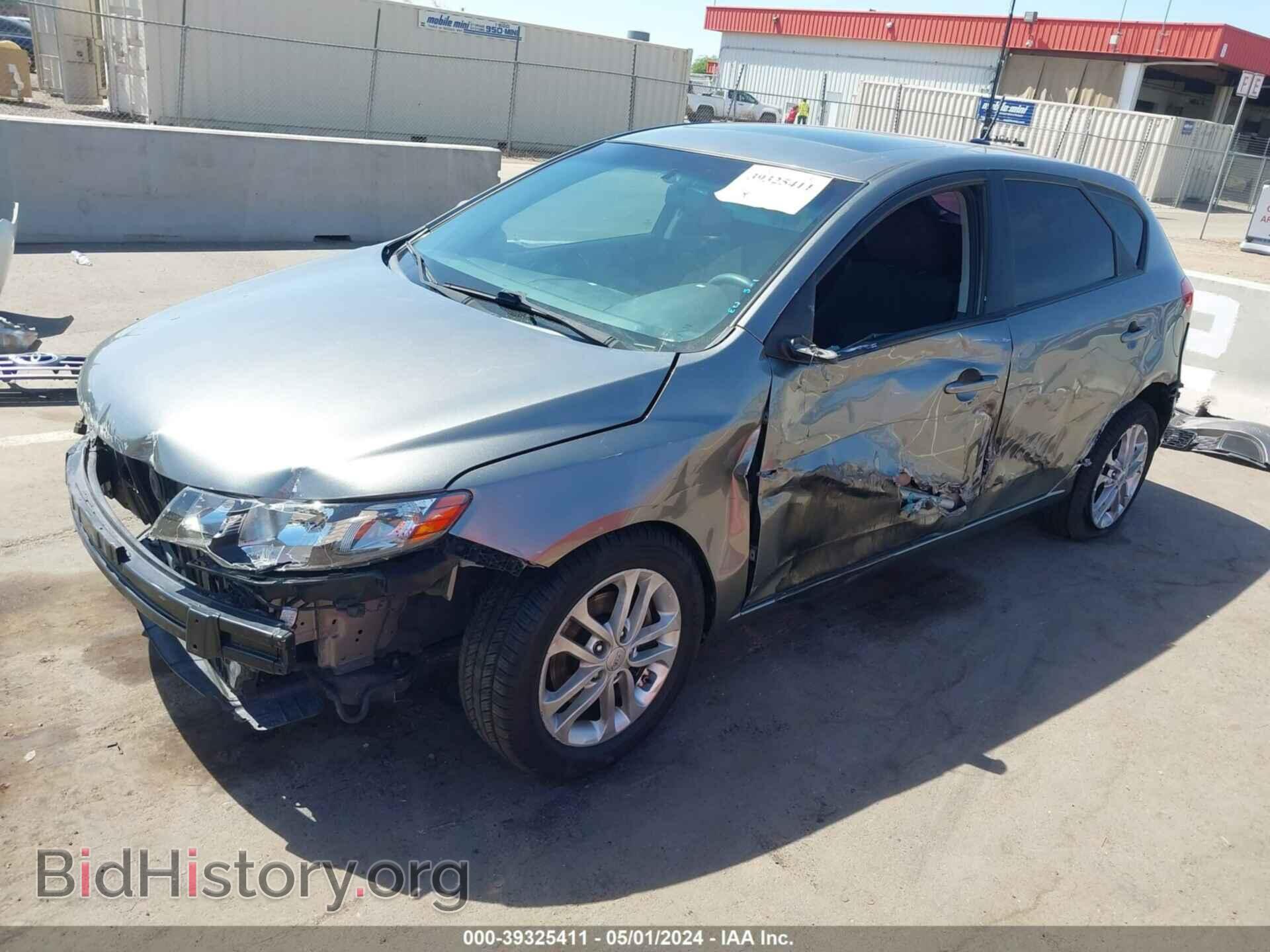 2012 KIA FORTE - VIN: KNAFU5A25C5601789 - Фото 2