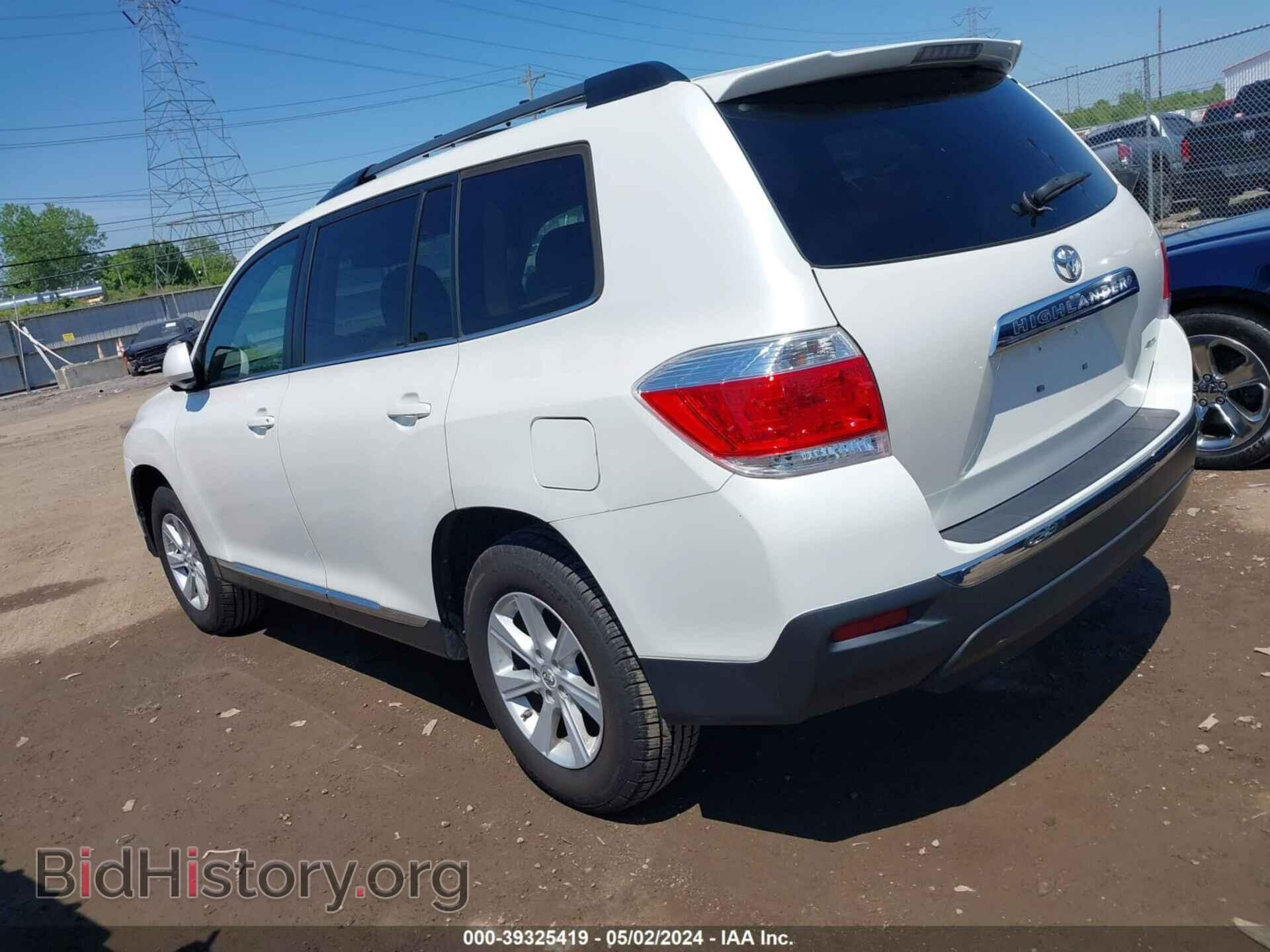 2013 TOYOTA HIGHLANDER - VIN: 5TDBK3EH8DS196663 - Фото 3