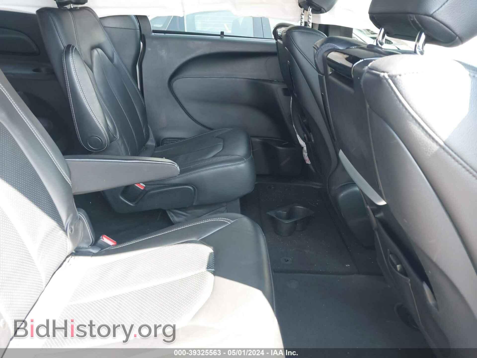 2018 CHRYSLER PACIFICA - VIN: 2C4RC1EG2JR260319 - Фото 8