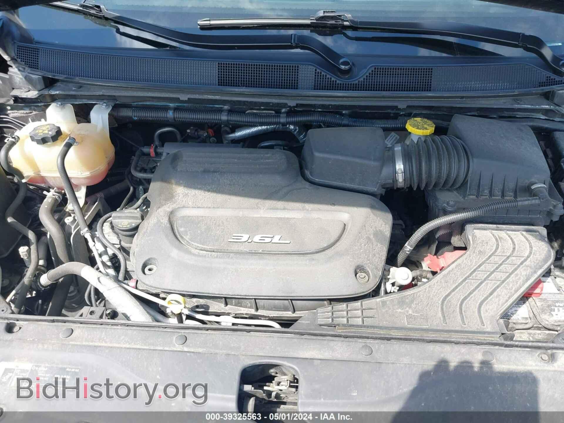 2018 CHRYSLER PACIFICA - VIN: 2C4RC1EG2JR260319 - Фото 10