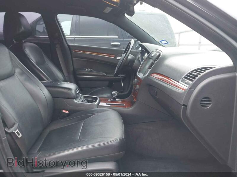 2012 Chrysler 300 (VIN 2C3CCACG0CH222996) — photo 5 of 12
