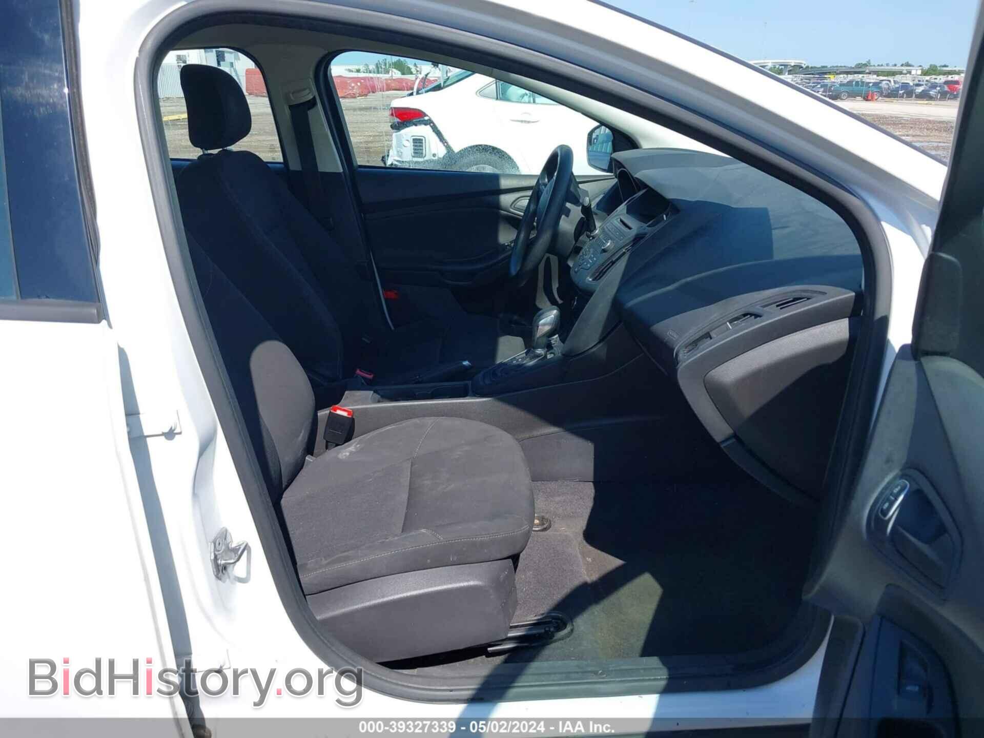 2016 FORD FOCUS - VIN: 1FADP3E23GL288815 - Фото 5