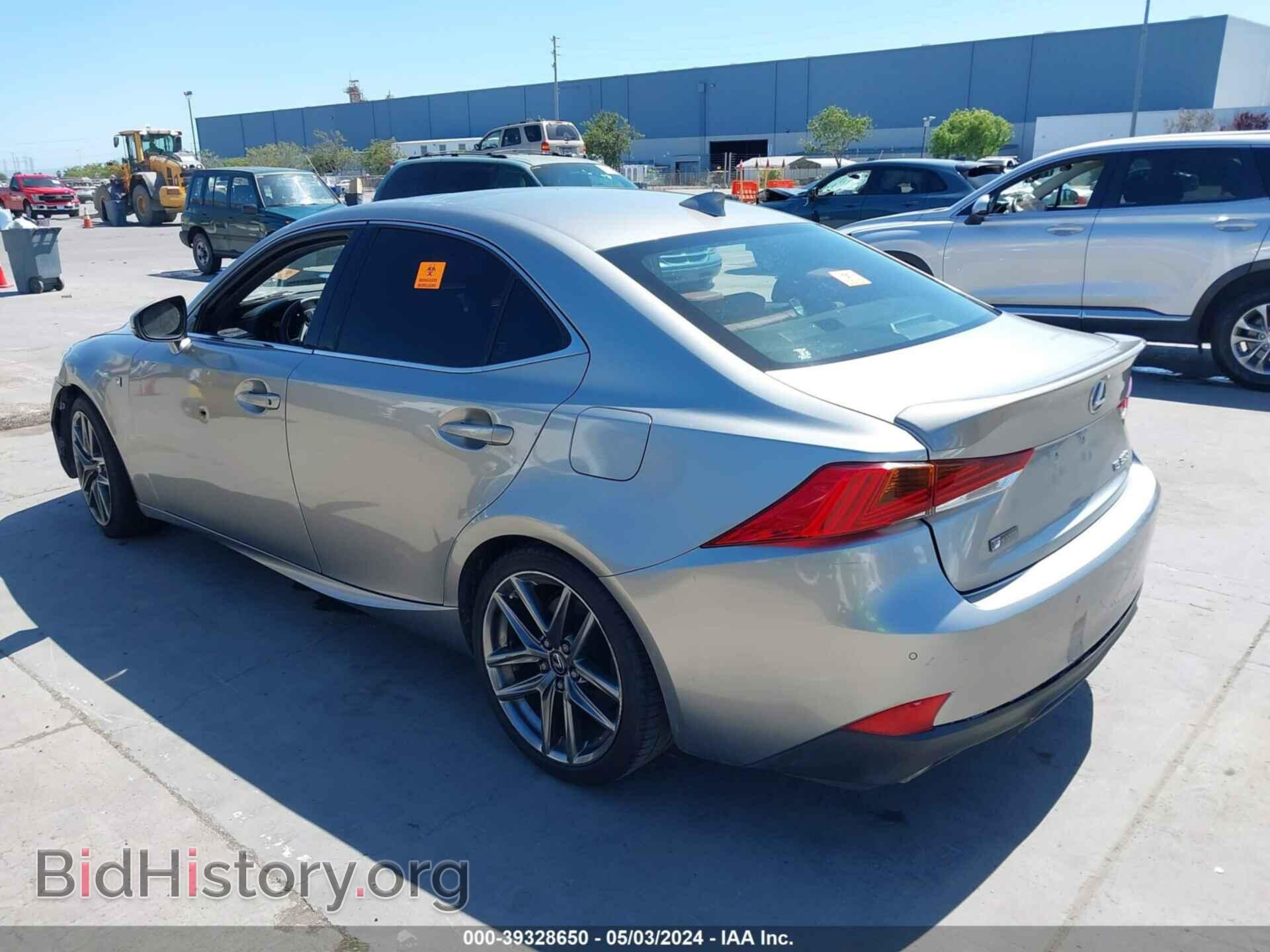 2018 LEXUS IS 300 - VIN: JTHBA1D2XJ5076710 - Фото 3
