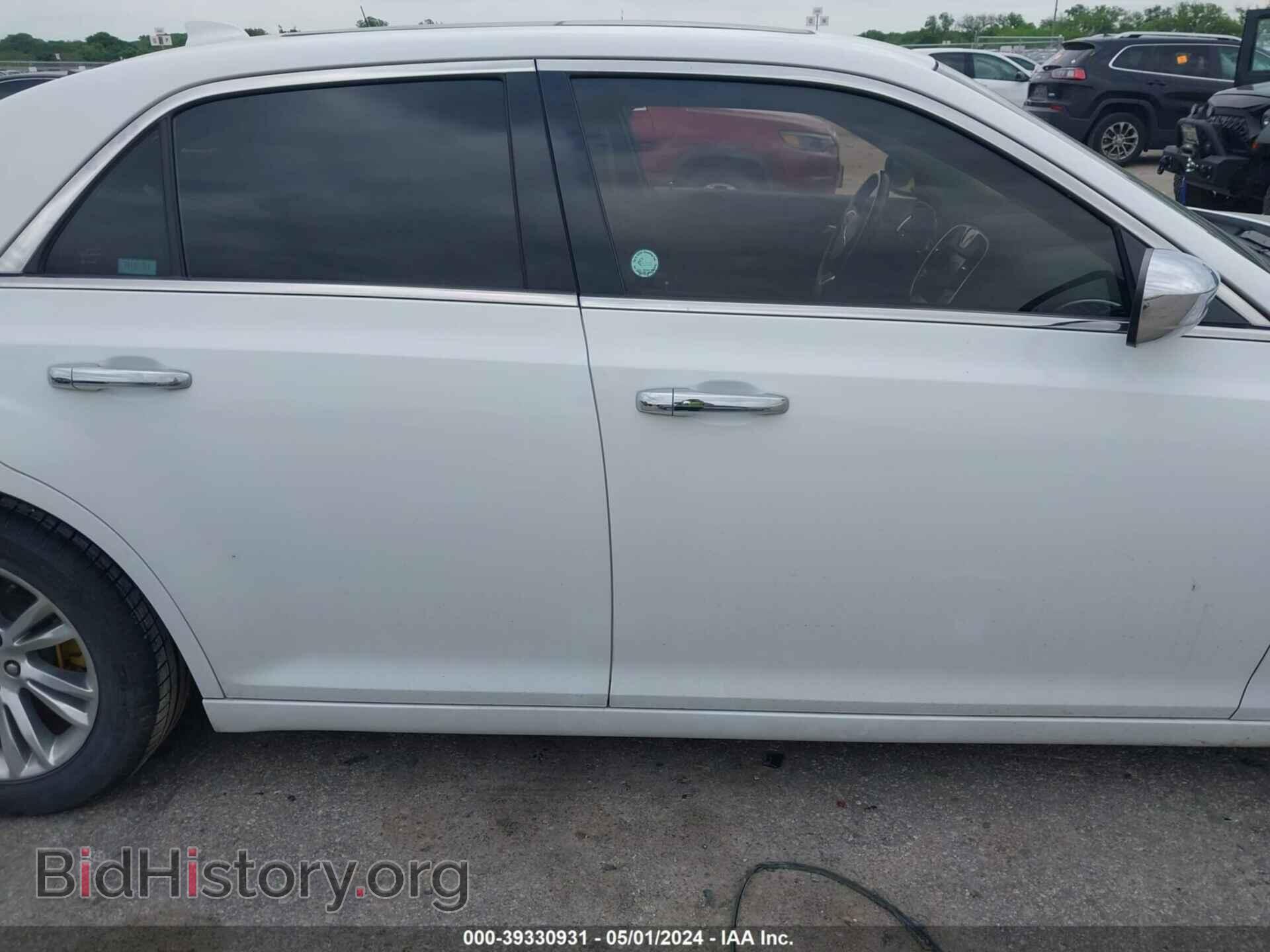 2017 CHRYSLER 300C - VIN: 2C3CCAEG5HH559894 - Фото 13