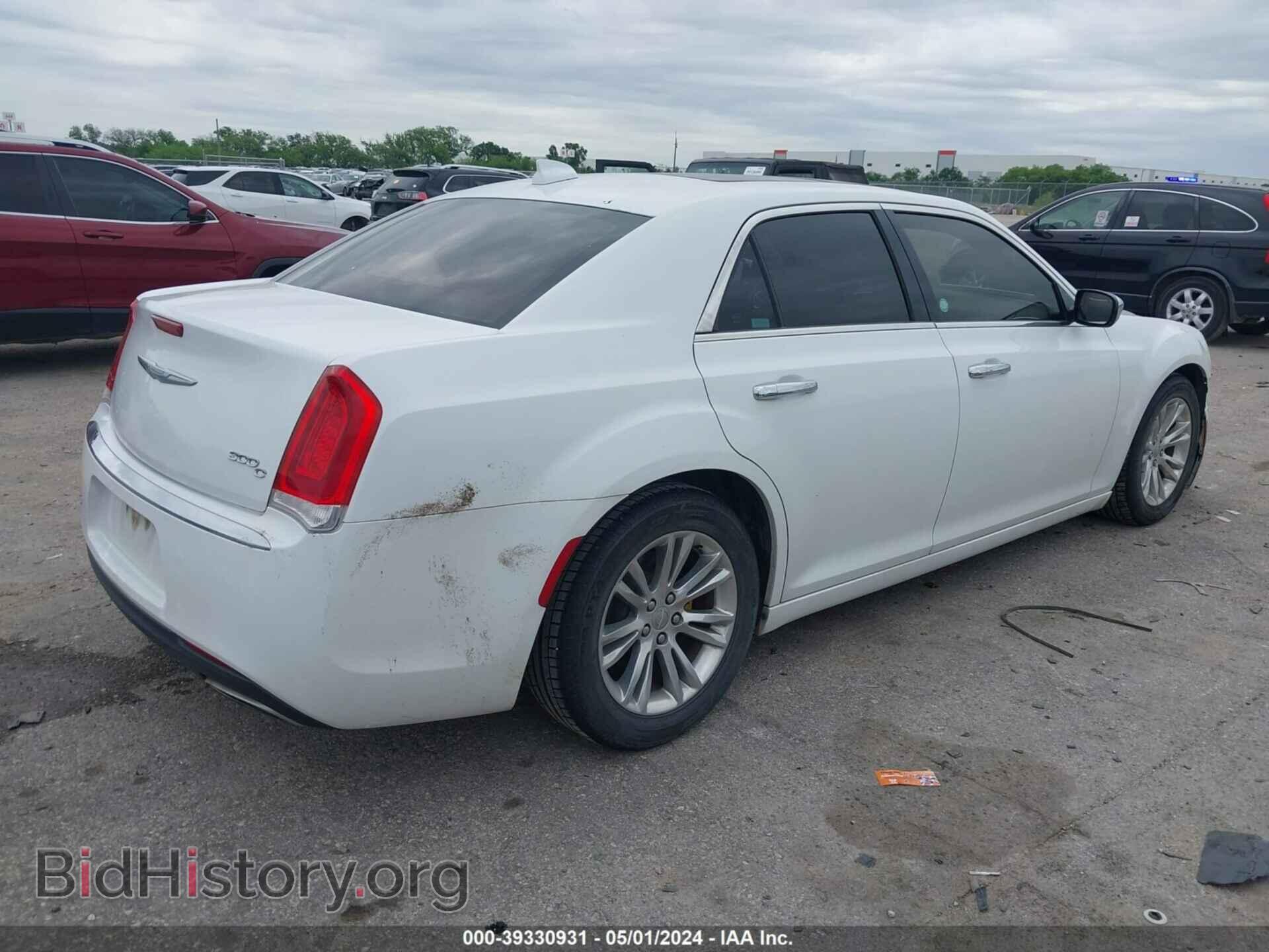 2017 CHRYSLER 300C - VIN: 2C3CCAEG5HH559894 - Фото 4