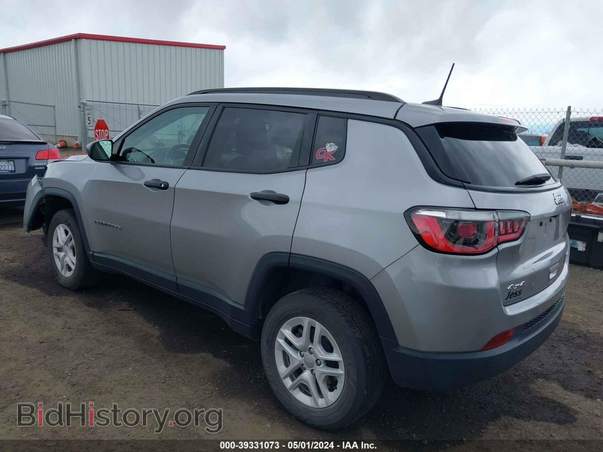 2018 JEEP COMPASS - VIN: 3C4NJDAB0JT126891 - Фото 3