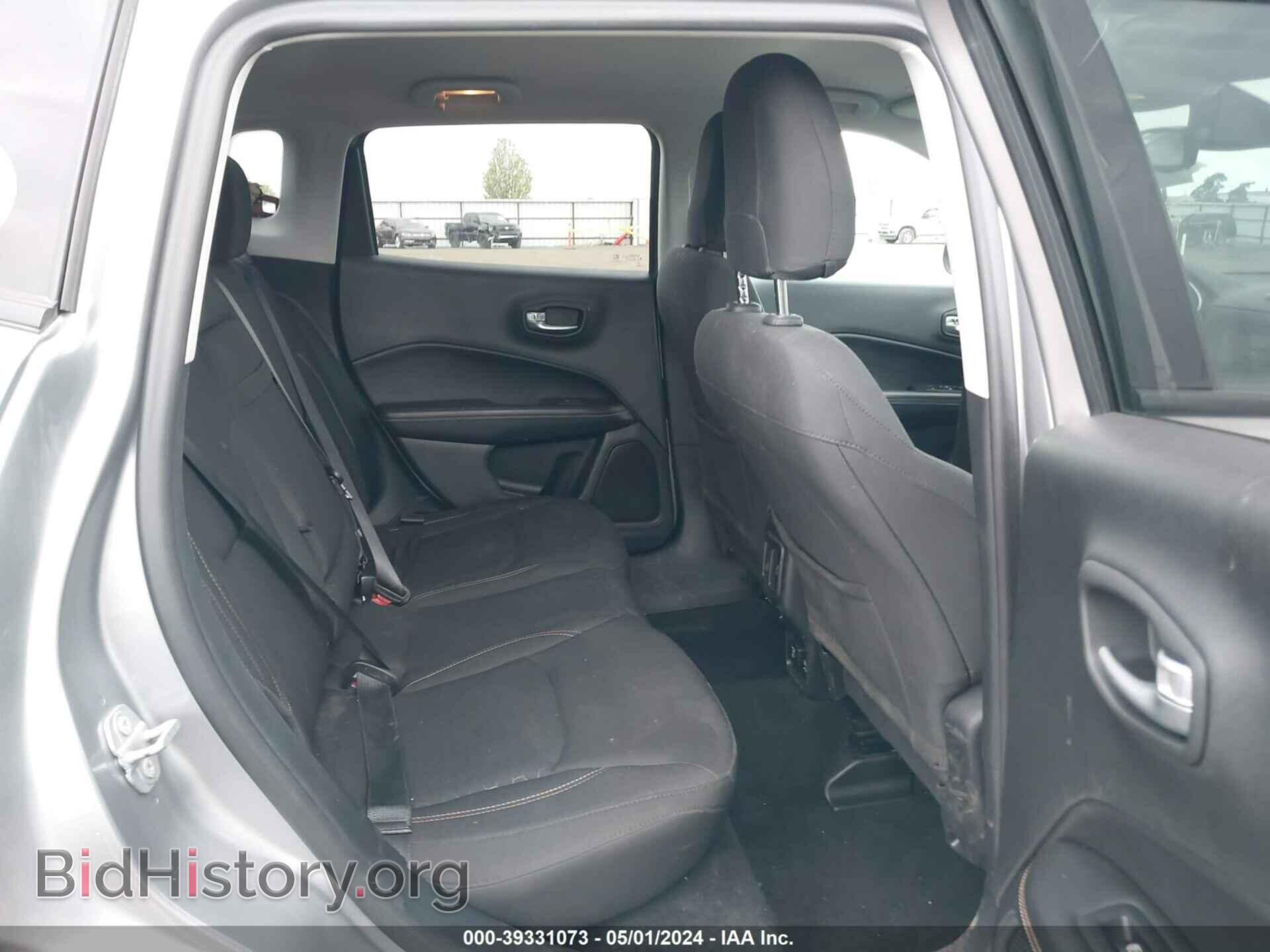 2018 JEEP COMPASS - VIN: 3C4NJDAB0JT126891 - Фото 8