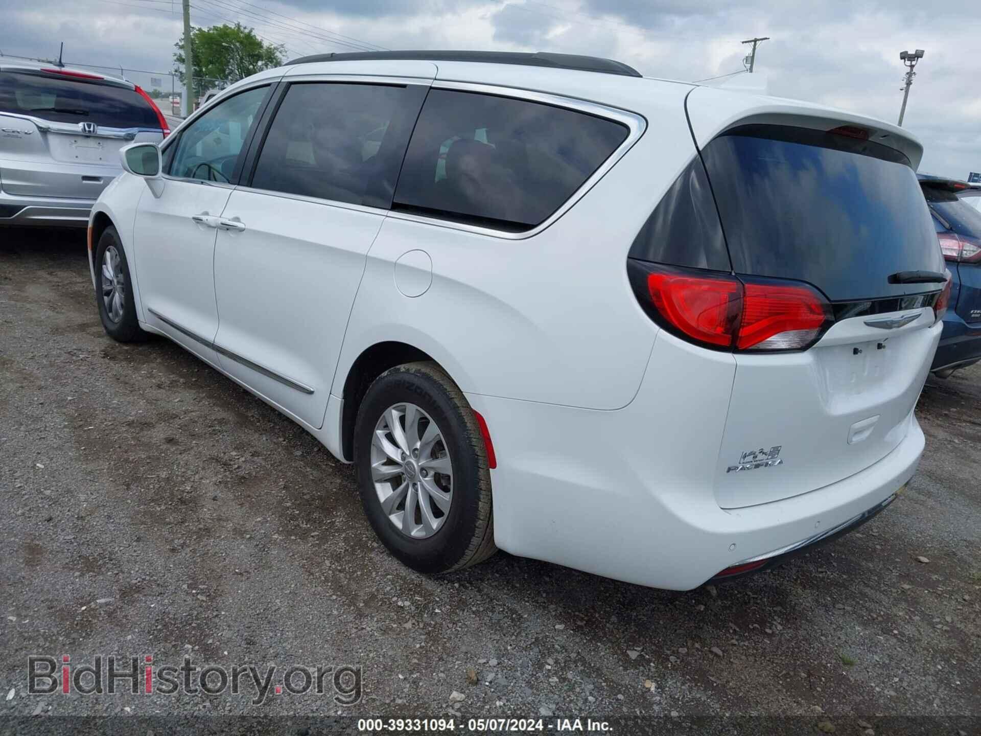 2017 CHRYSLER PACIFICA - VIN: 2C4RC1BG3HR591036 - Фото 3