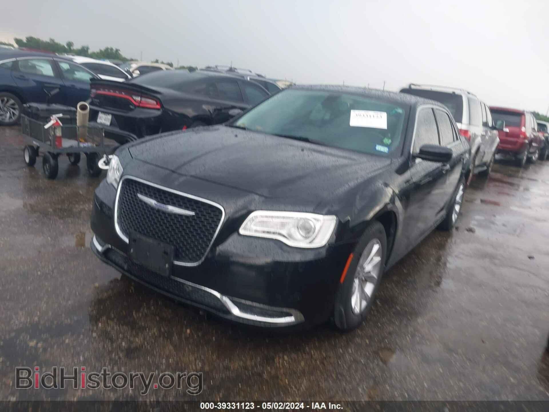 2020 CHRYSLER 300 - VIN: 2C3CCAAG4LH108843 - Фото 2