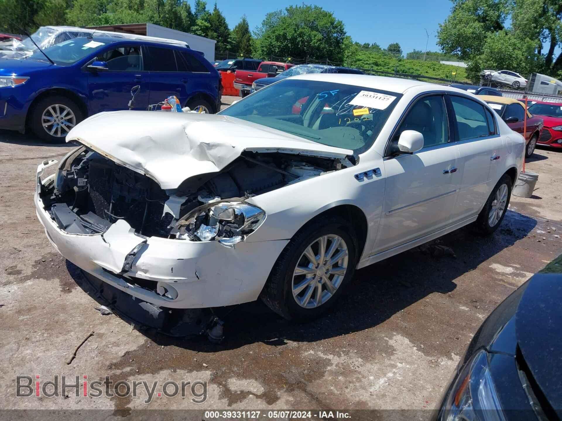 2011 BUICK LUCERNE - VIN: 1G4HC5EMXBU141202 - Фото 2