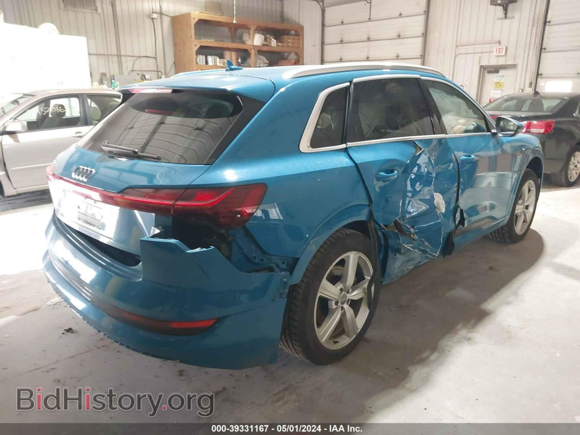 2019 AUDI E-TRON - VIN: WA1LAAGEXKB017472 - Фото 4