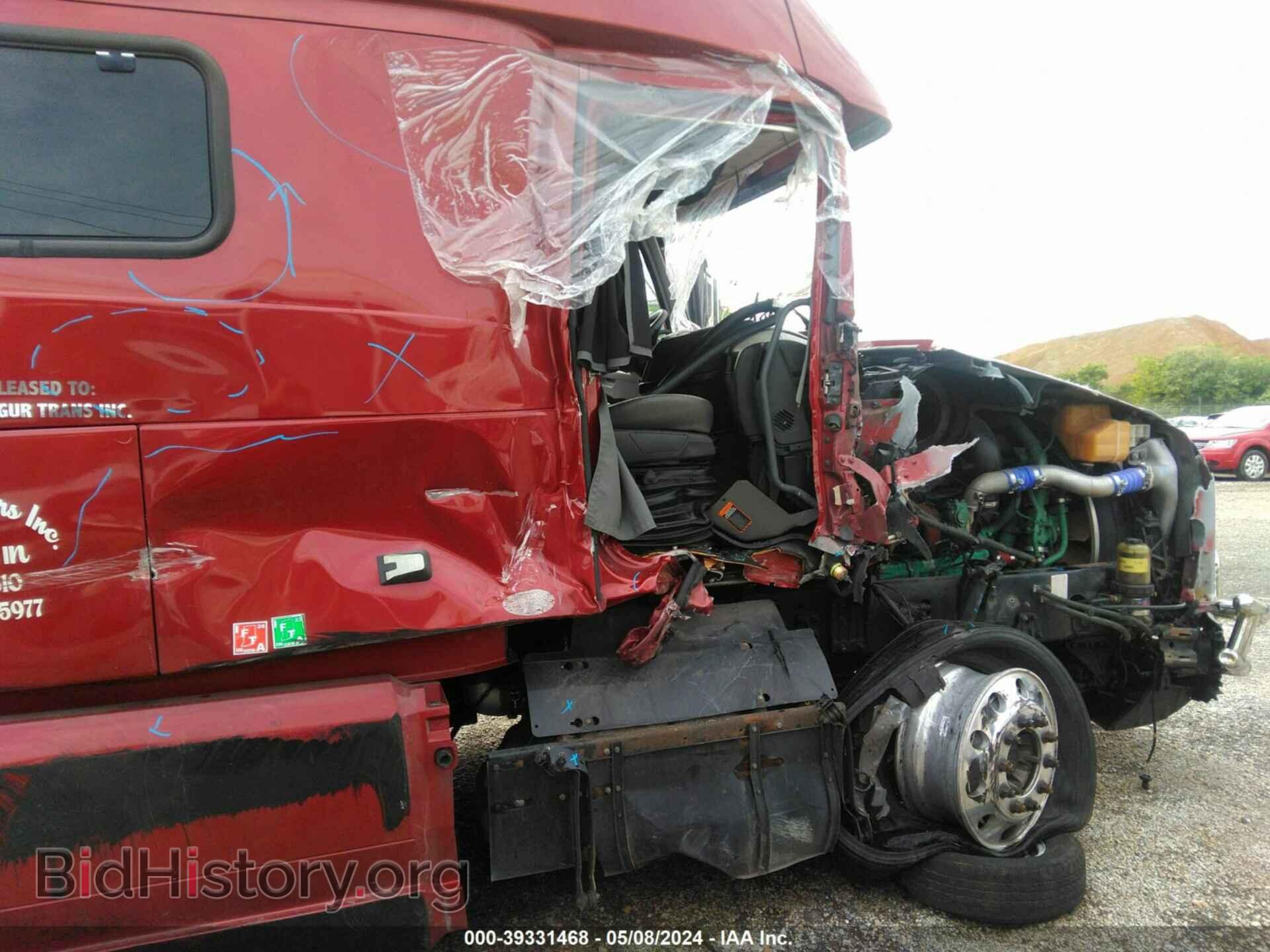 2020 VOLVO VNL - VIN: 4V4NC9EJ4LN228310 - Фото 11