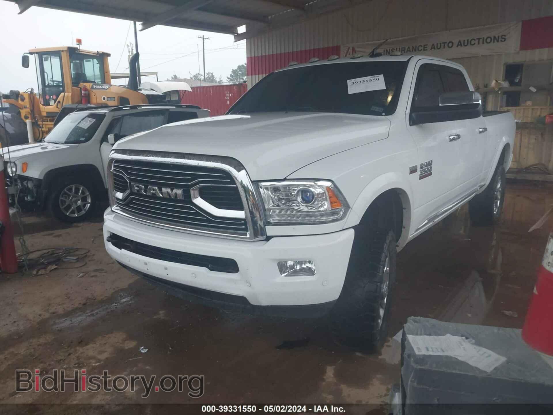 2018 RAM 2500 - VIN: 3C6UR5GJ7JG117968 - Фото 2