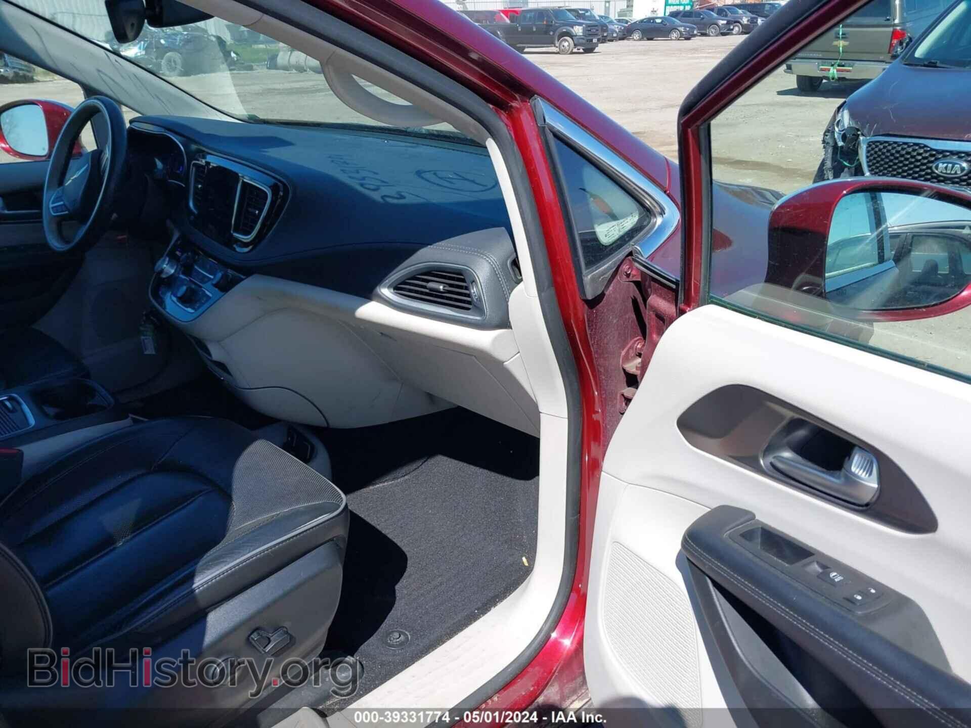 2018 CHRYSLER PACIFICA - VIN: 2C4RC1GG1JR310687 - Фото 5