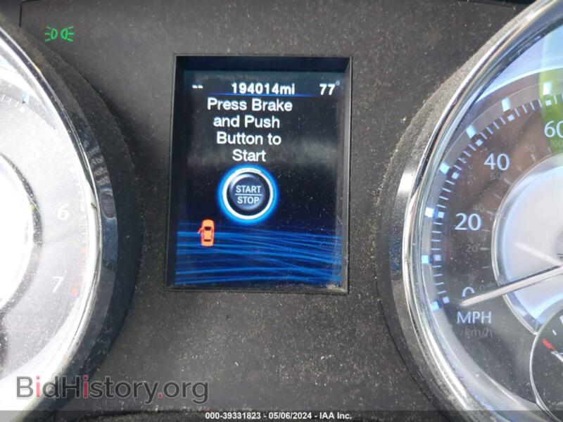 2012 Chrysler 300 (VIN 2C3CCACG0CH309653) — photo 7 of 11