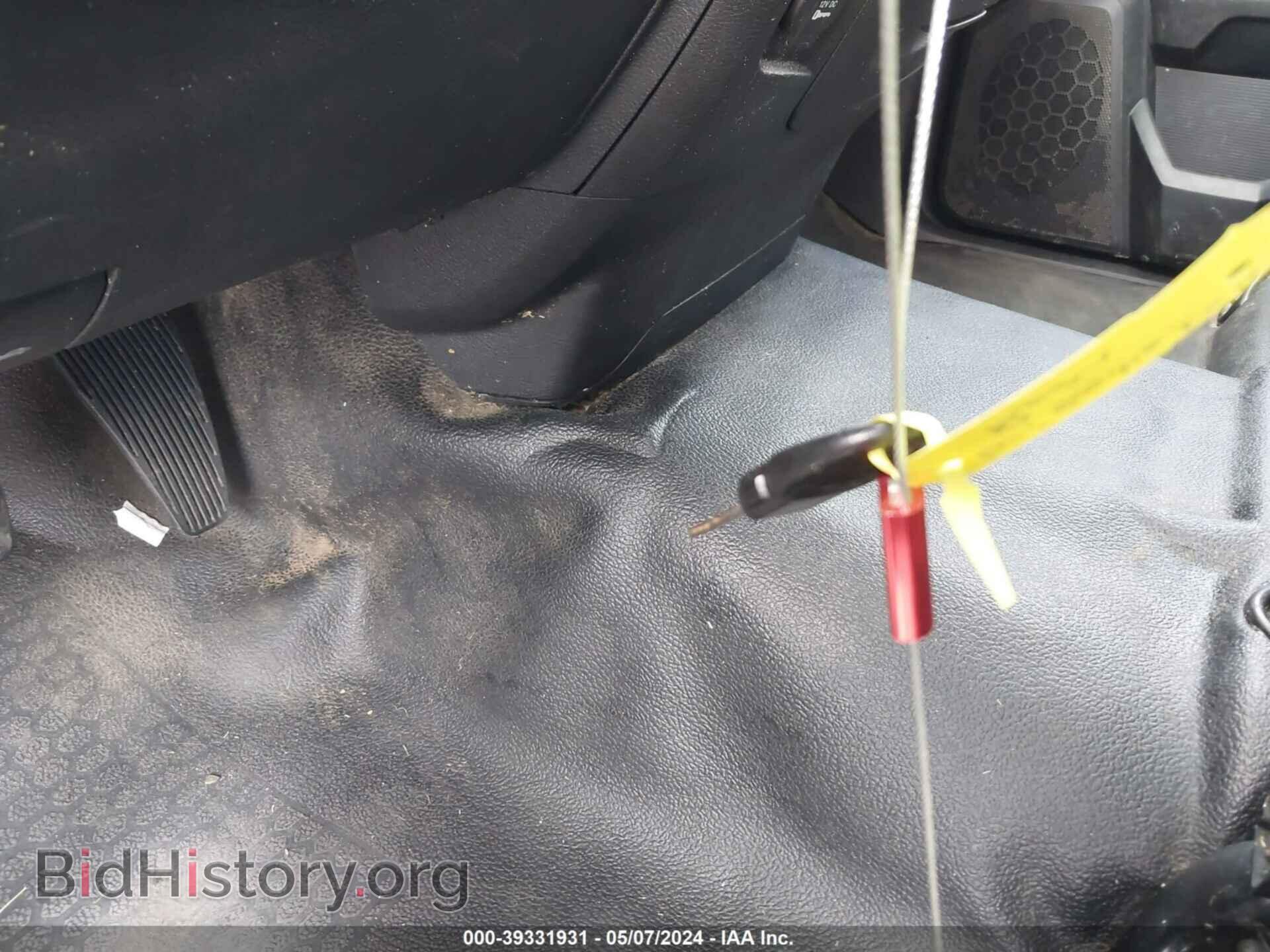 2015 RAM 1500 - VIN: 1C6RR7FT3FS655782 - Фото 11