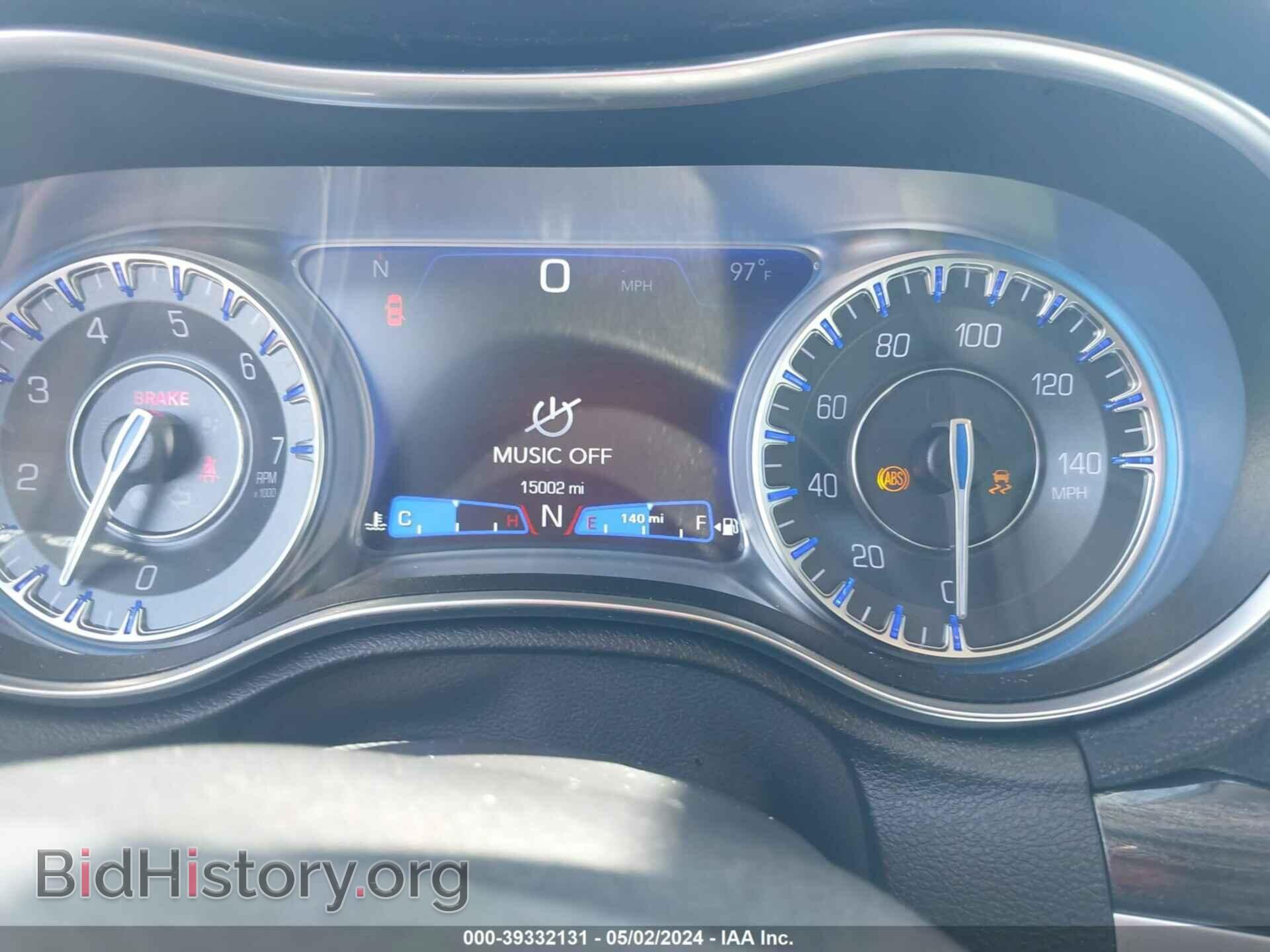 2019 CHRYSLER 300 - VIN: 2C3CCAAG5KH704459 - Фото 7