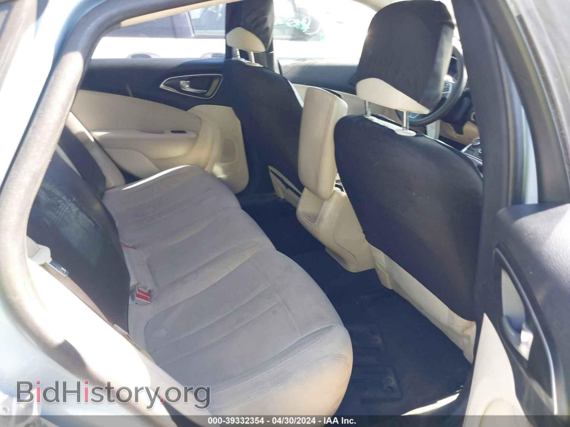 2015 CHRYSLER 200 - VIN: 1C3CCCAB0FN712966 - Фото 8