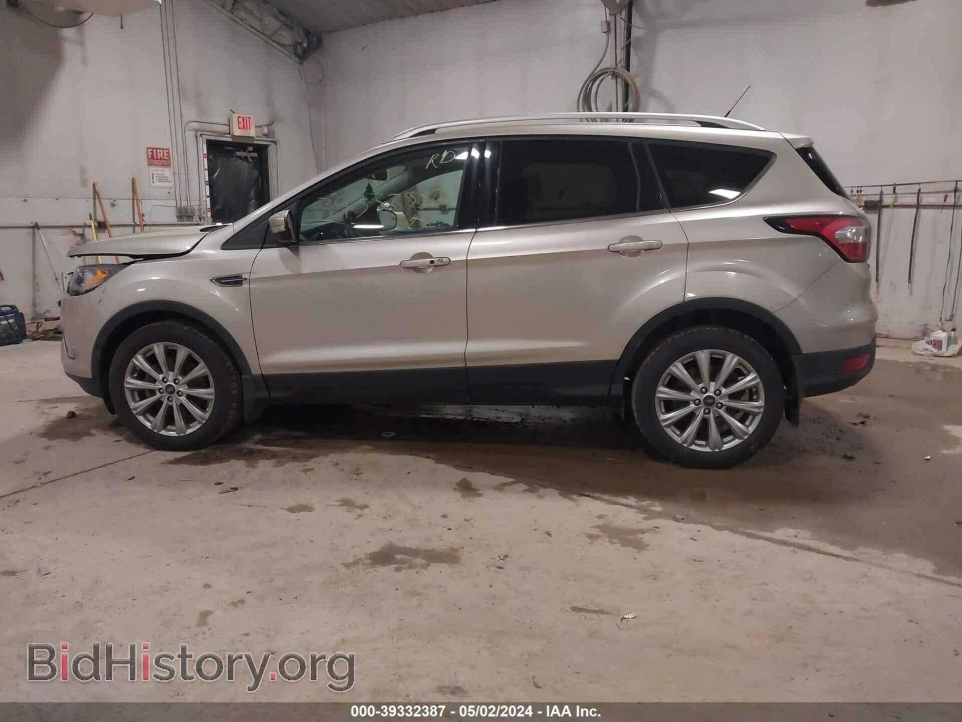 2018 FORD ESCAPE - VIN: 1FMCU9J96JUB81050 - Фото 14