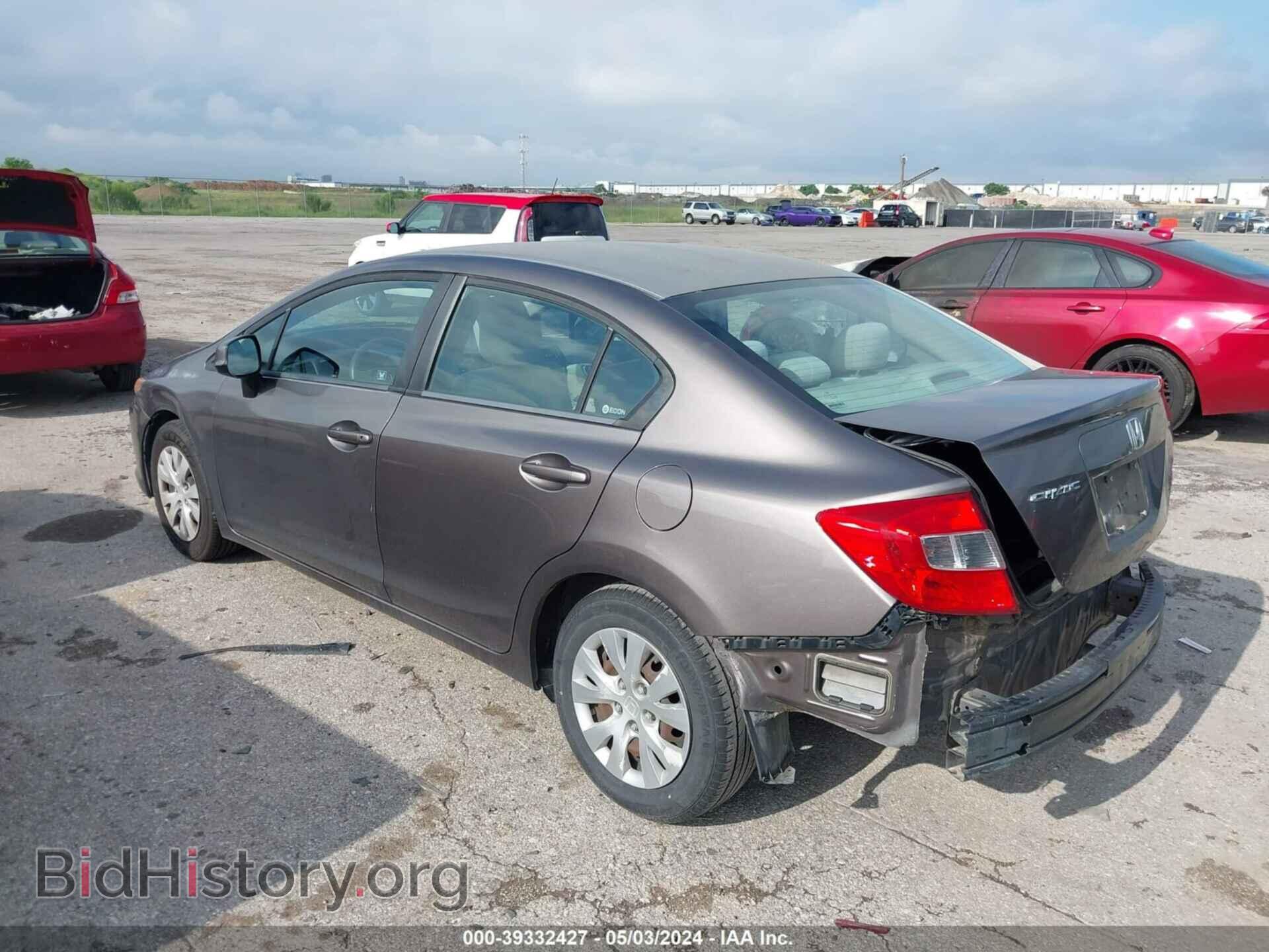 2012 HONDA CIVIC - VIN: 2HGFB2F57CH586524 - Фото 3