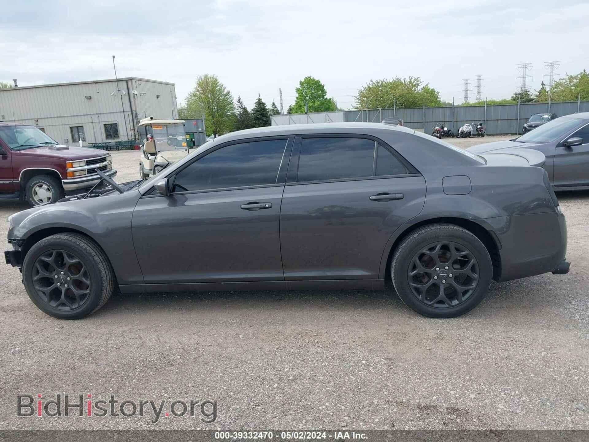 2019 CHRYSLER 300 - VIN: 2C3CCAGG6KH648457 - Фото 14