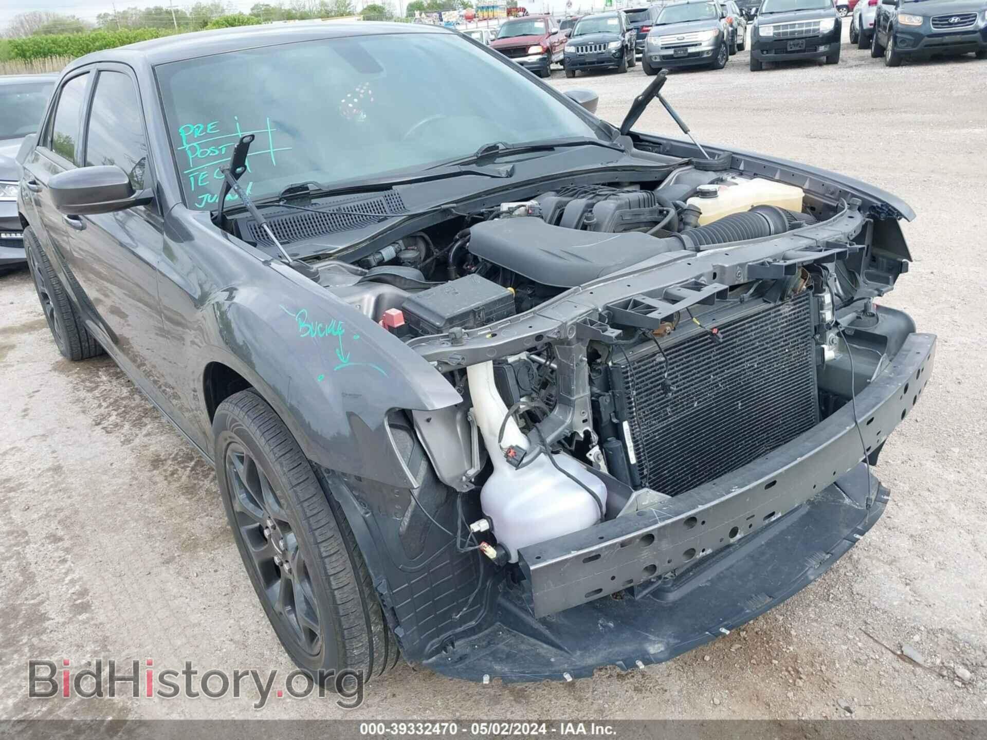 2019 CHRYSLER 300 - VIN: 2C3CCAGG6KH648457 - Фото 6