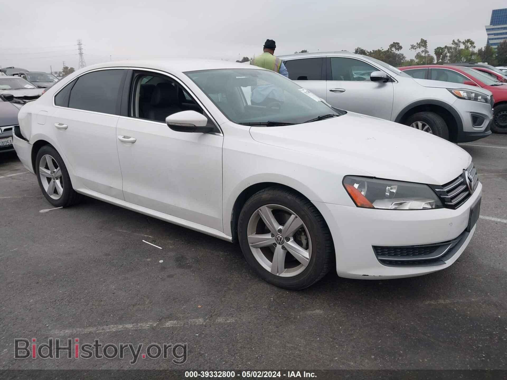 Фотография 1VWBP7A33CC070212 - VOLKSWAGEN PASSAT 2012