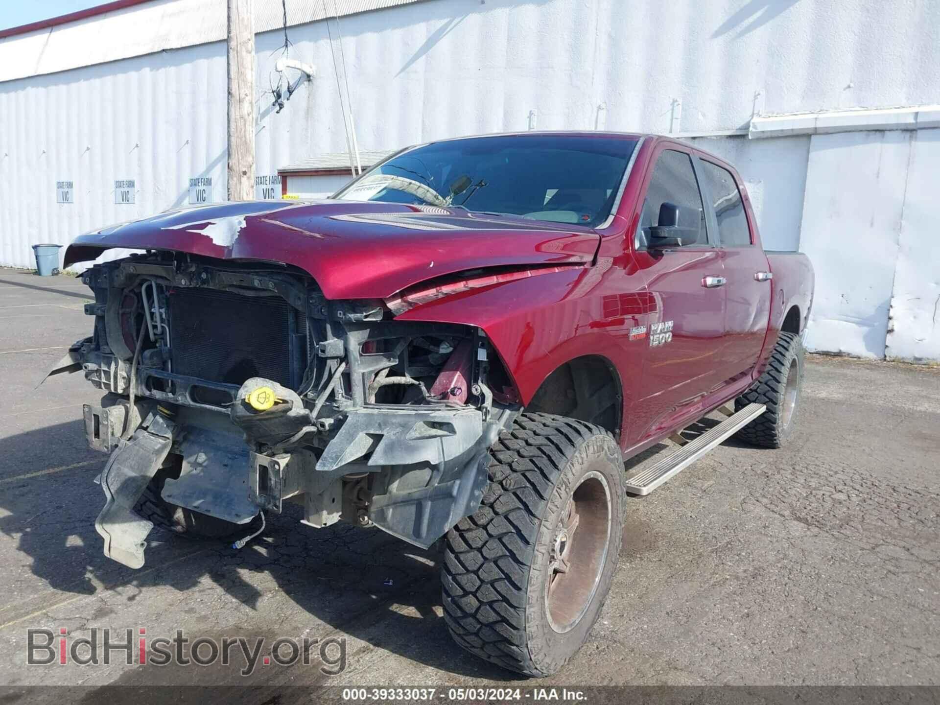 2017 RAM 1500 - VIN: 1C6RR7LT2HS663833 - Фото 2