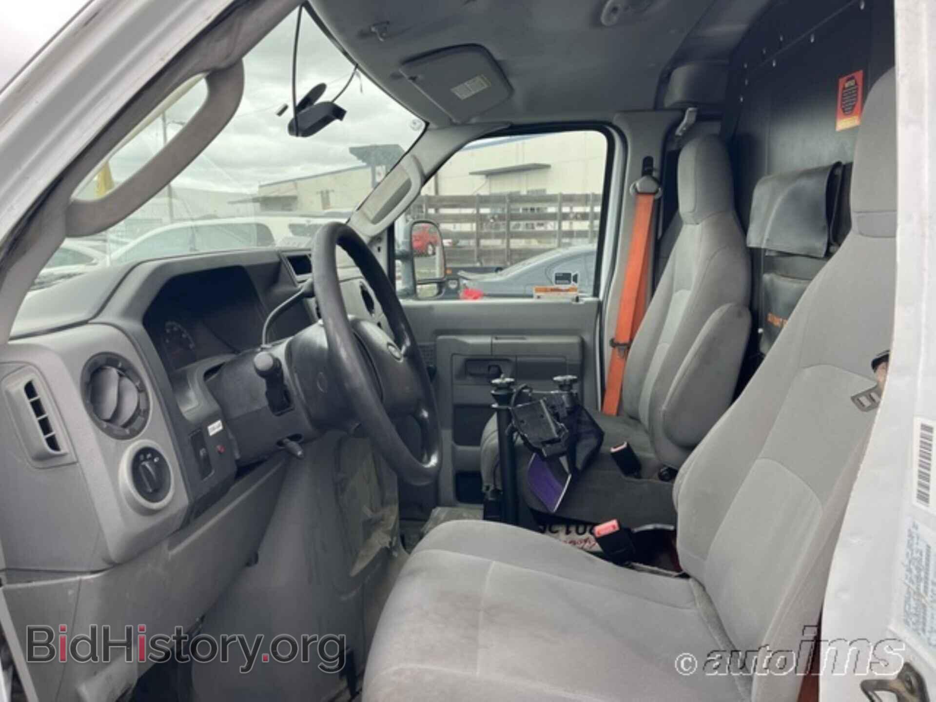 Photo 1FTNE1EW3ADA90958 - FORD E-150 2010